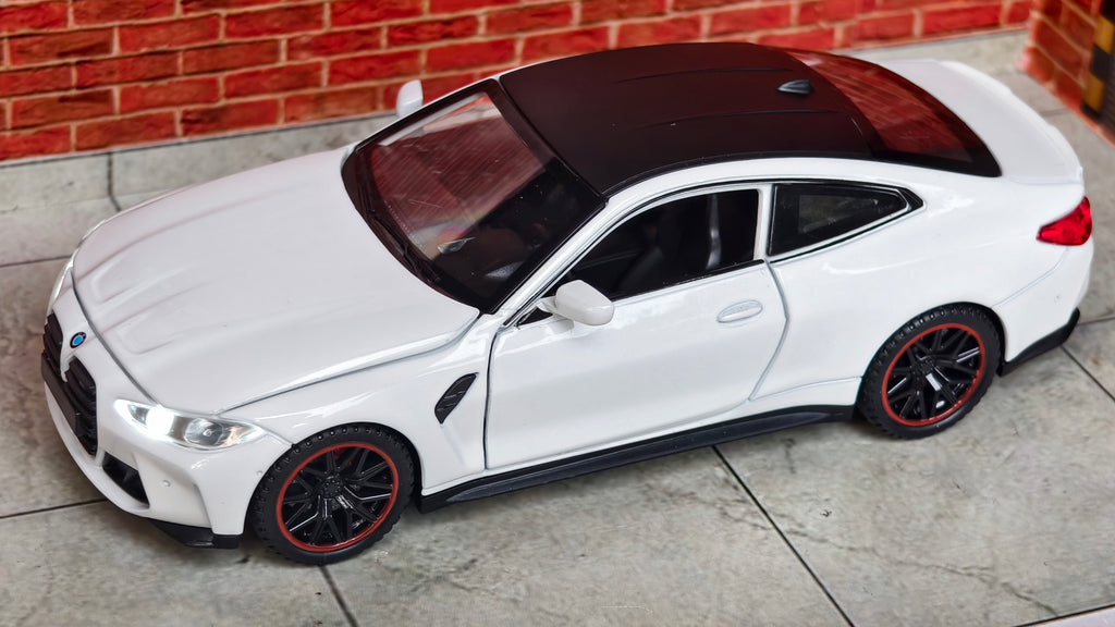 BMW M4 Competition (G82) 1:32 Scale Premium Detailing