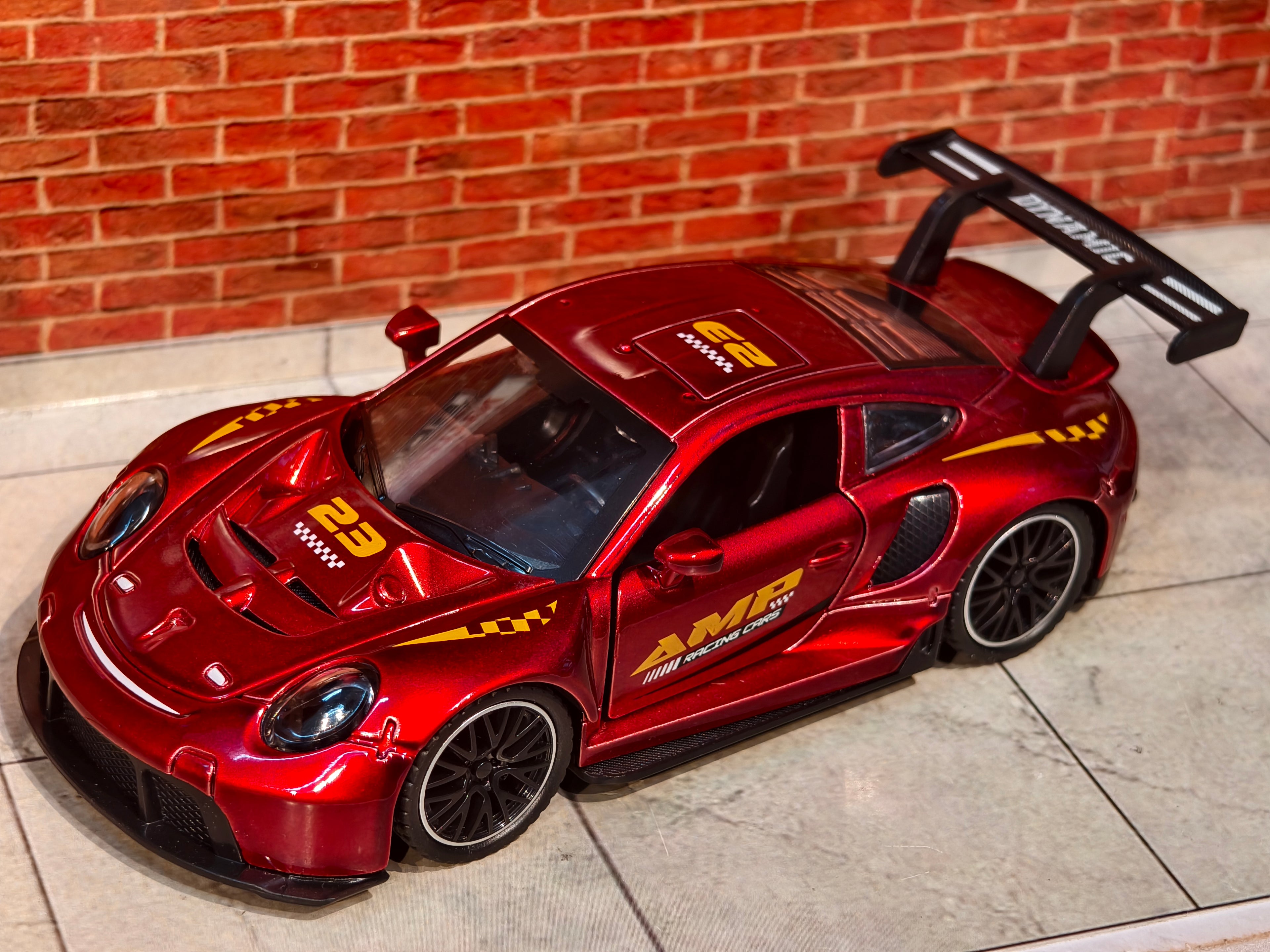 Porsche 911 GT3 RS 1:32 Scale