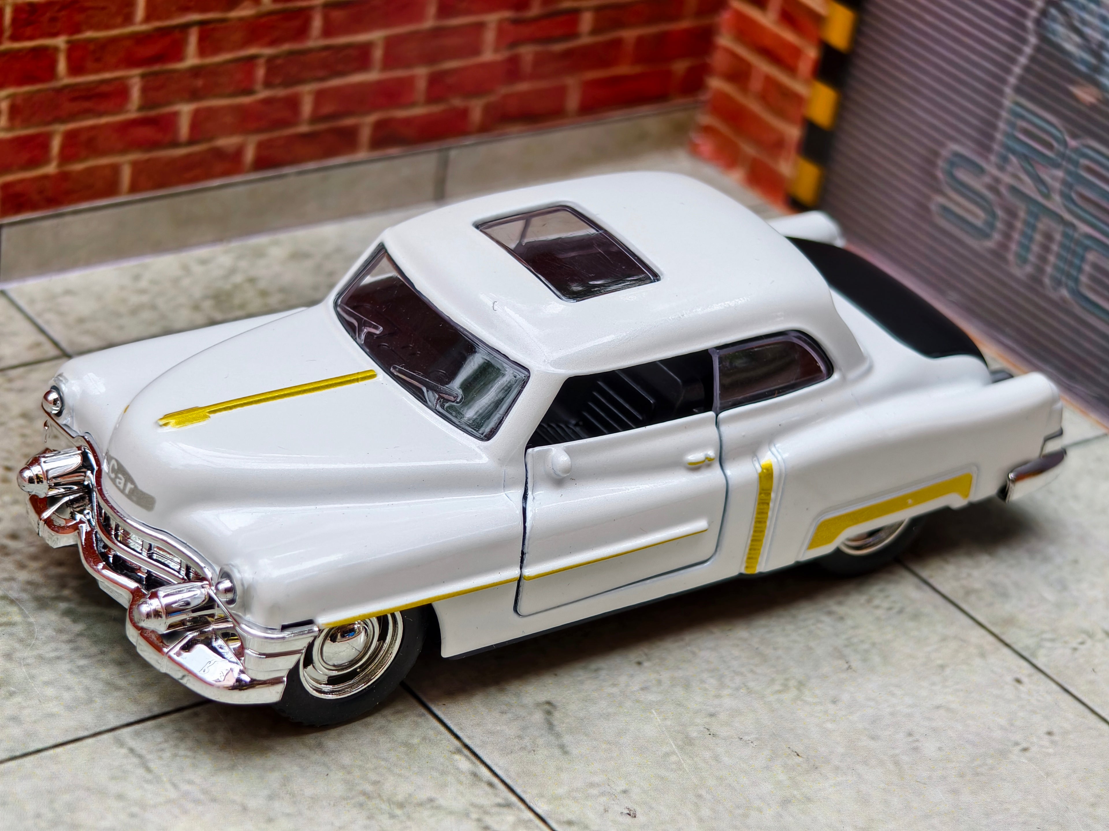 Vintage 1949 Cadillac Series 62 Sedanette 1:36 Scale 3 Door Openable