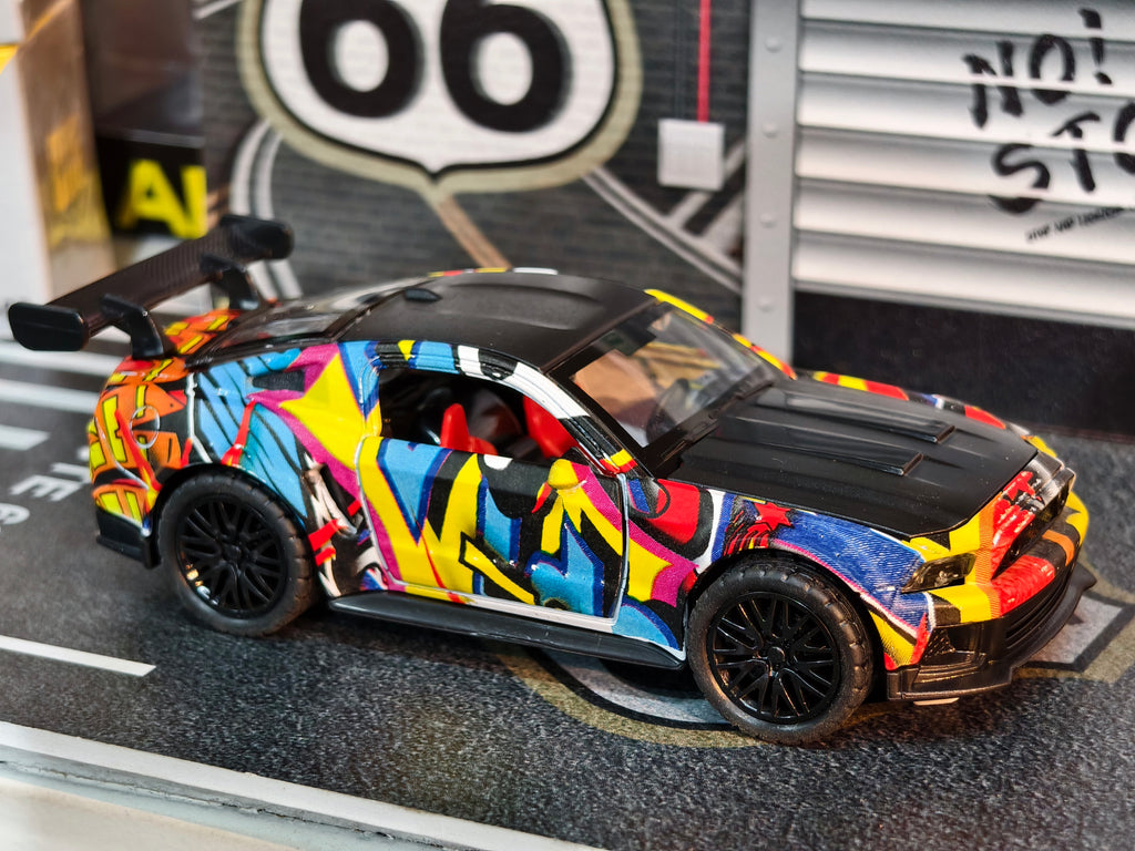 Graffiti Edition Diecast Car 1:36 Scale Box Piece with Light & Sound Simulation