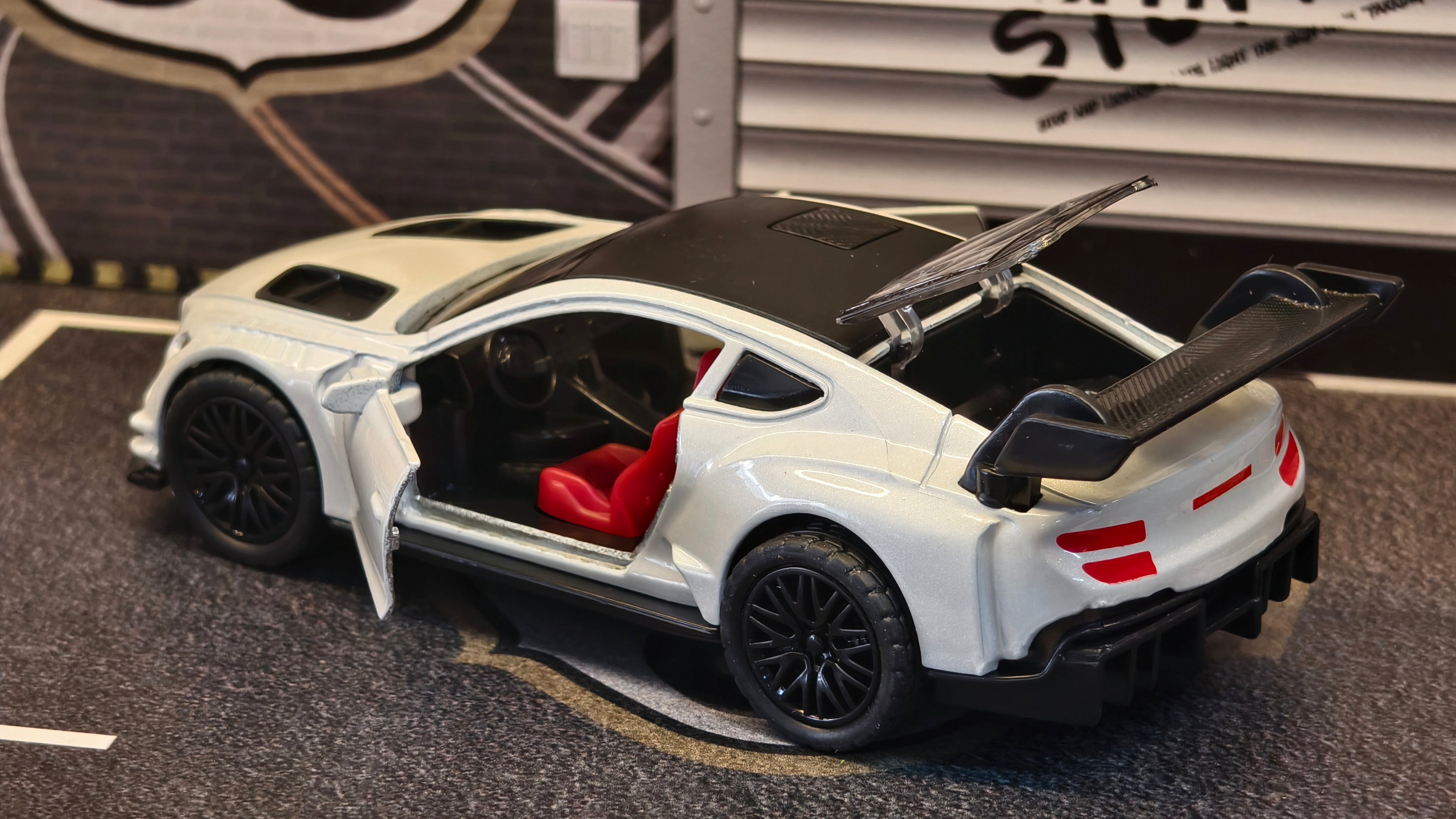 Bentley Continental GT3 Widebody 1:36 Scale Premium Detailing