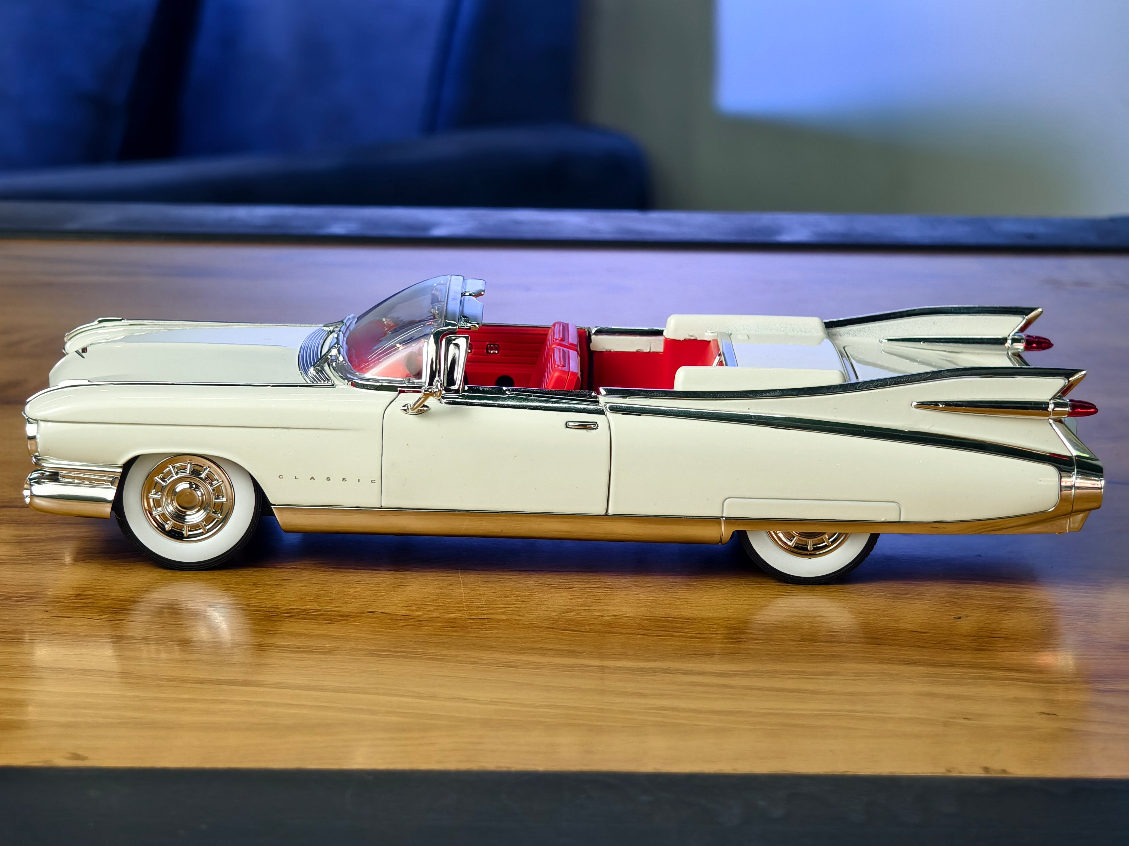Cadillac El Dorado Biarritz 1:22 Scale Premium Detailing