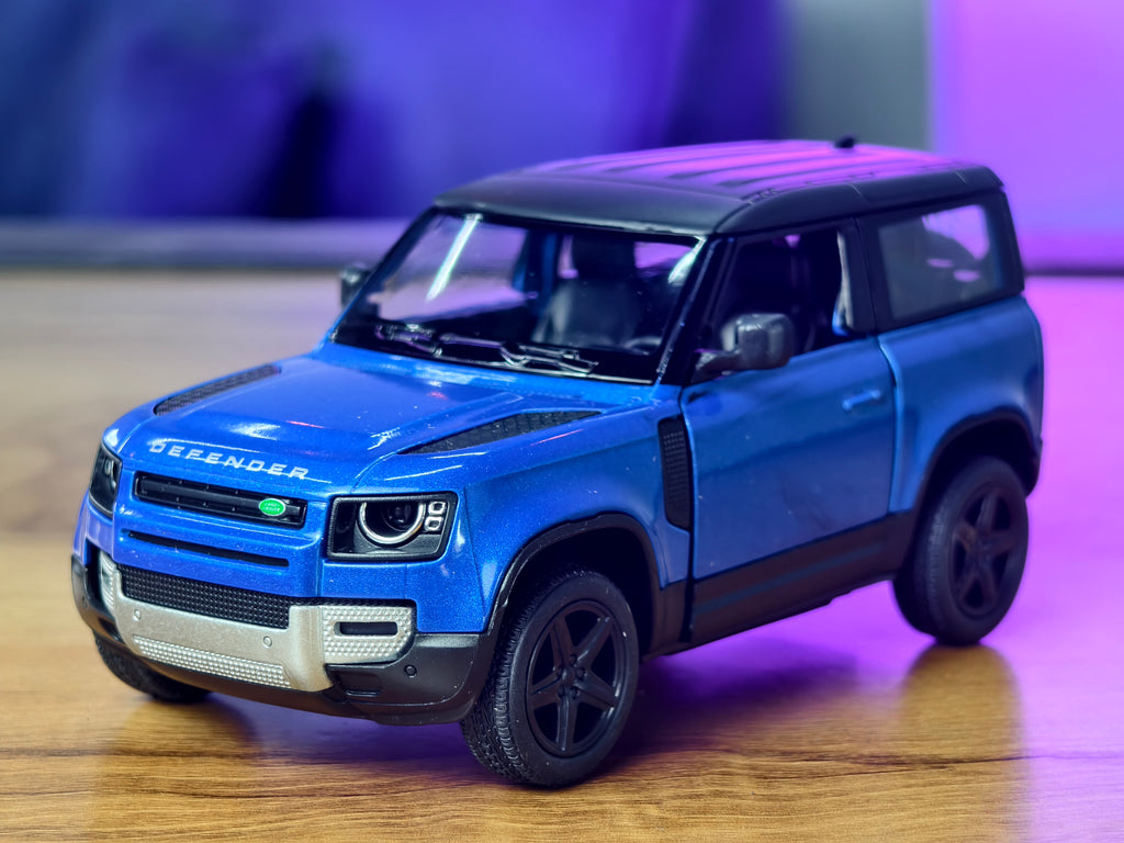 Kinsmart Official Licensed Land Rover Defender 90 – 1:36 Scale Off-Road Diecast