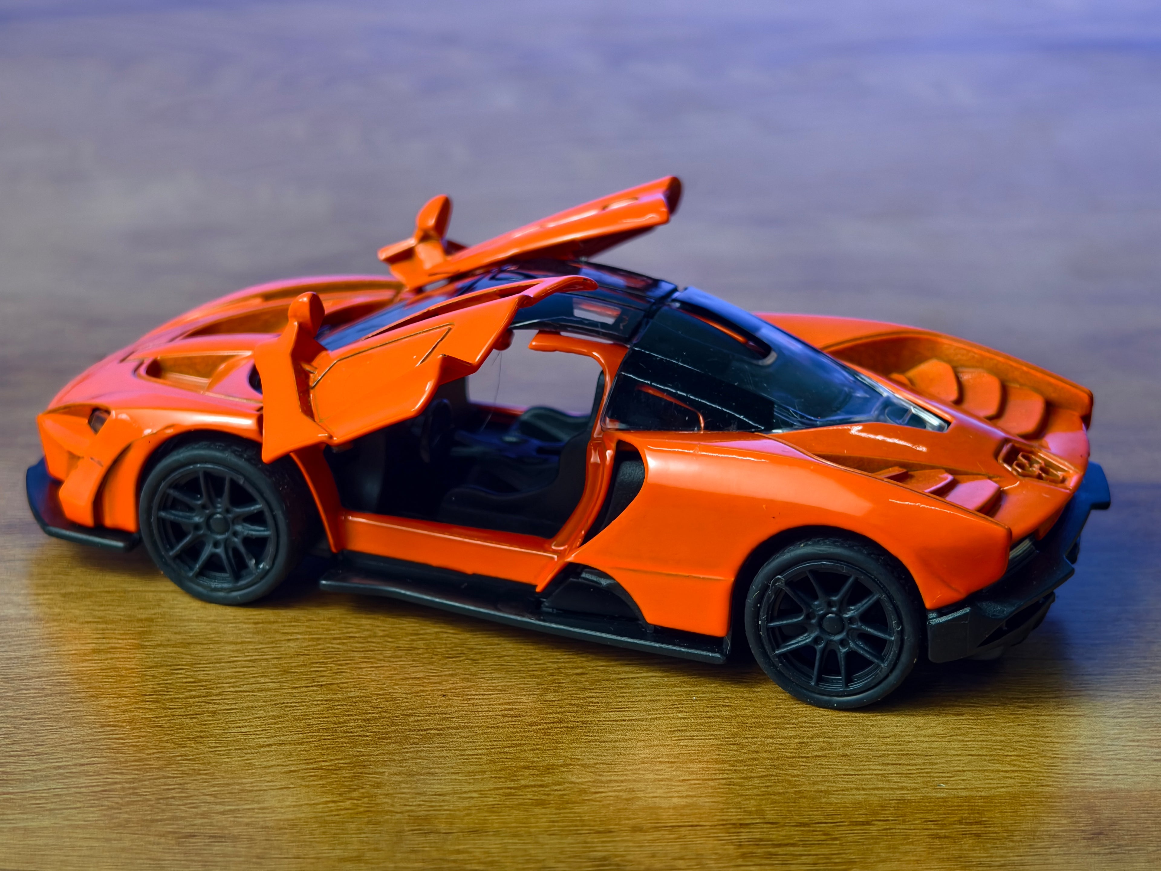 McLaren Senna 1:43 Scale