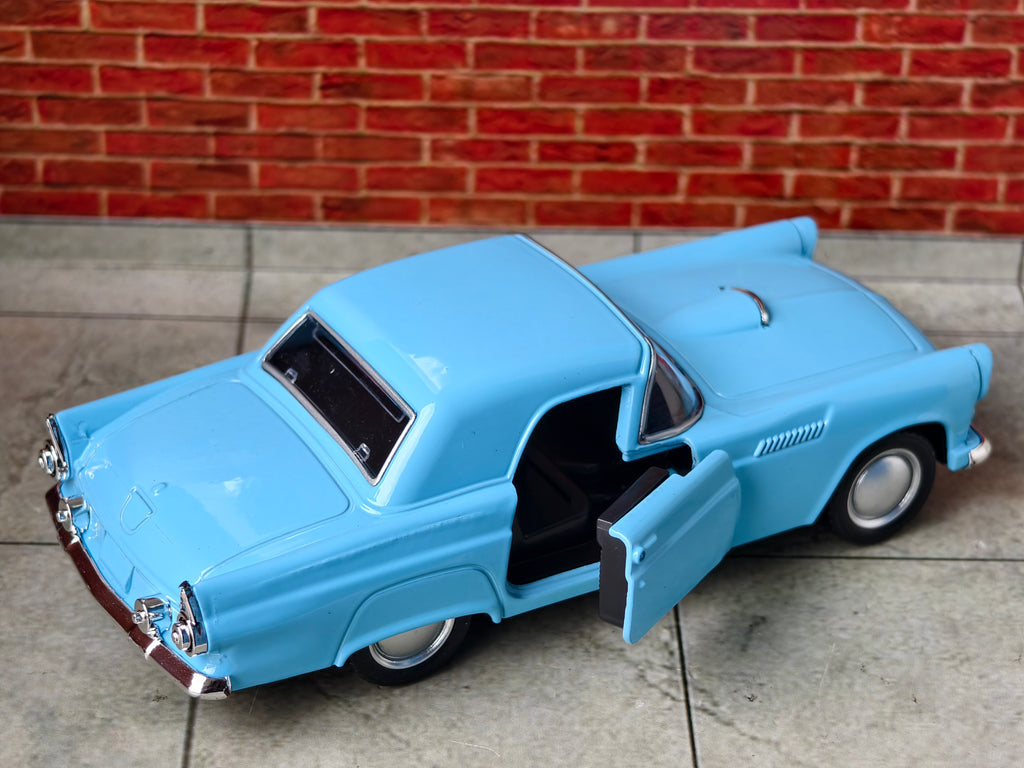 Ford Thunderbird 1955 1:32 Scale