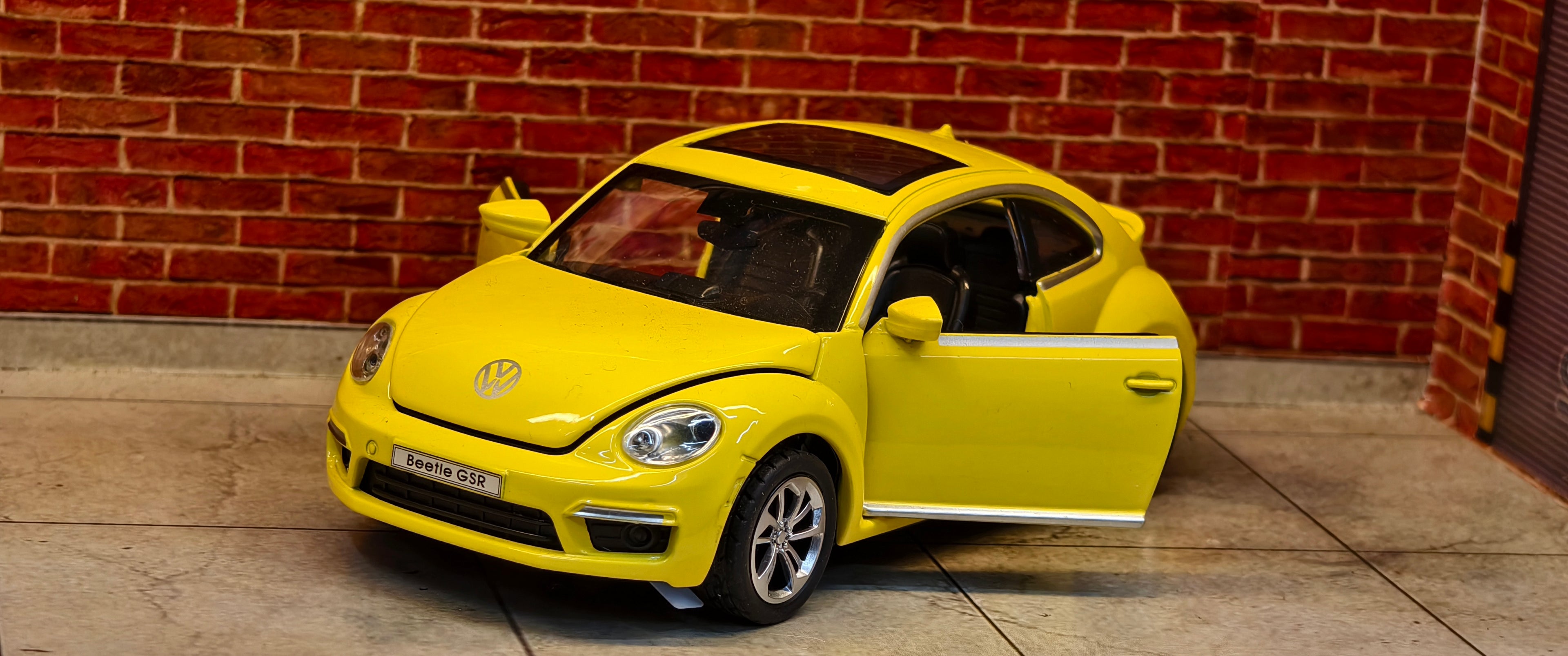 Volkswagen Beetle GSR 1:32 Scale