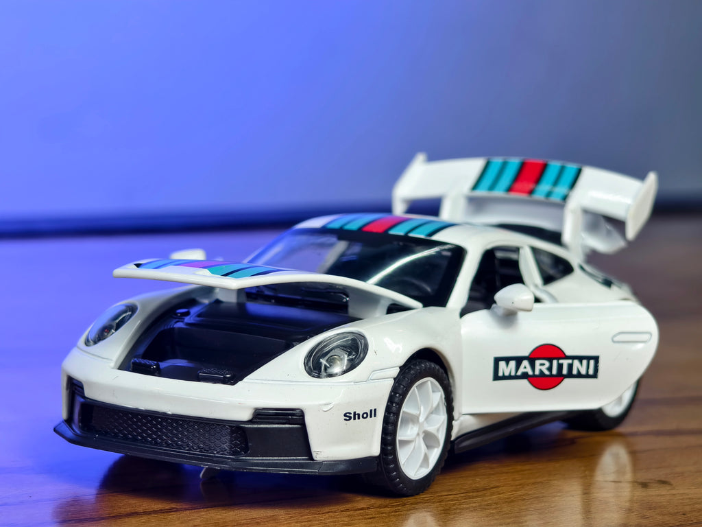 Porsche 911 GT3 RS 1:32 Scale