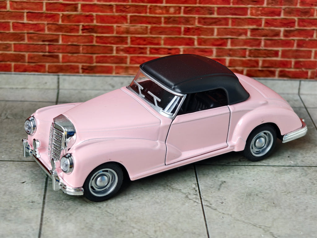 Mercedes Benz 300S Cabriolet 1:32 Scale