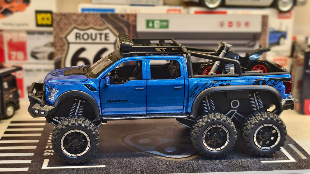 Ford Raptor 1:28 Scale with Detachable Bike