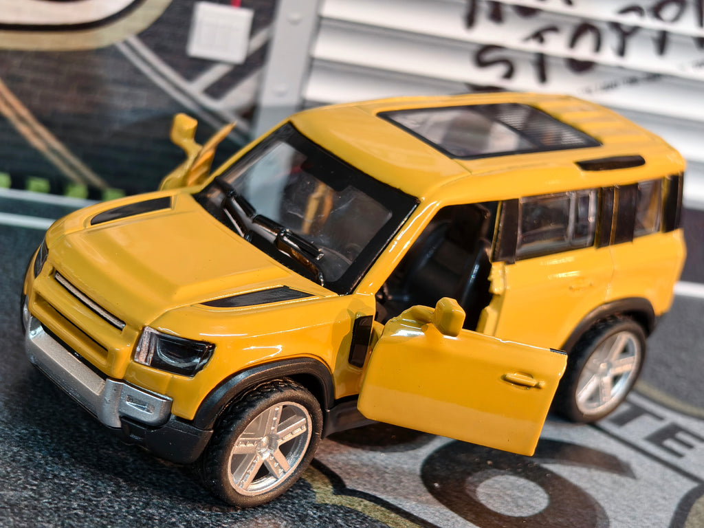 Land Rover Defender 110 1:43 Scale