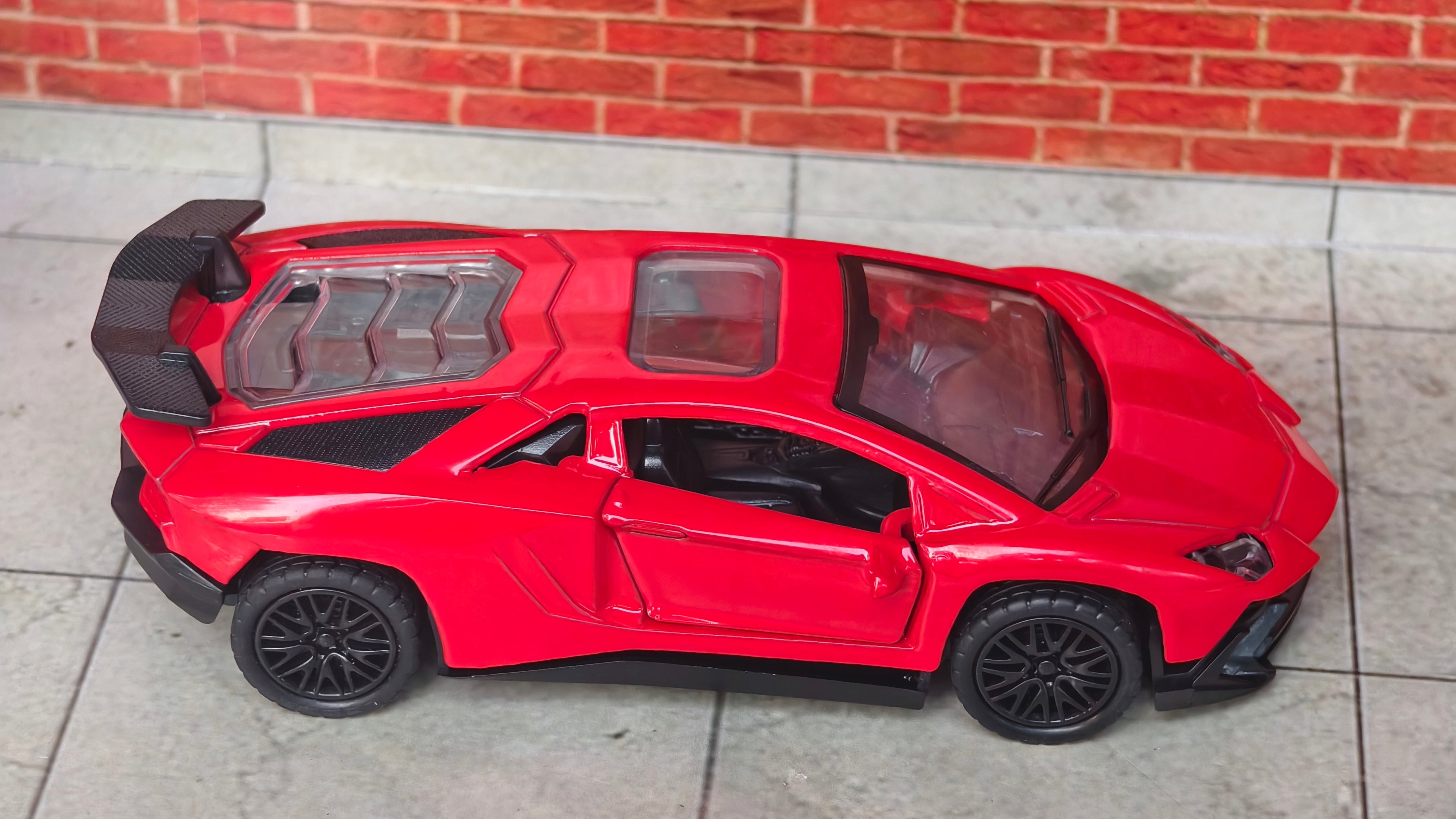 Lamborghini Avantador LP1750 1:36 Scale