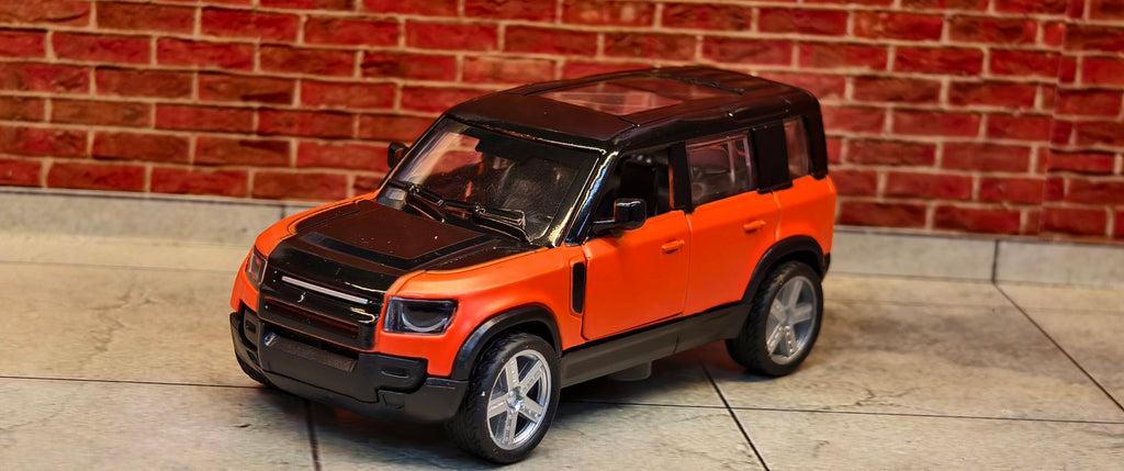 Land Rover Defender 110 1:43 Scale