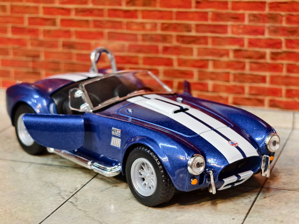 Kinsmart Official Licensed 1965 Shelby Cobra 427 S/C 1:32 Scale