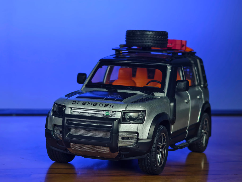 Land Rover Defender 110 Offroad 1:24 Scale