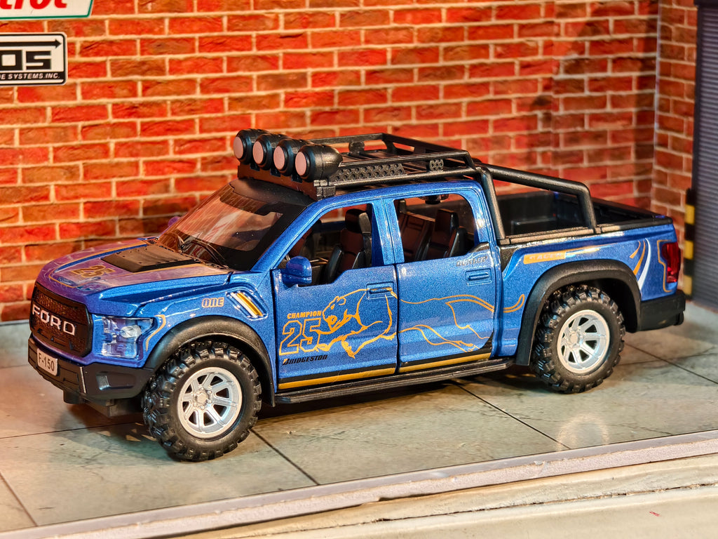 Ford Raptor 1:32 Scale Premium detailing
