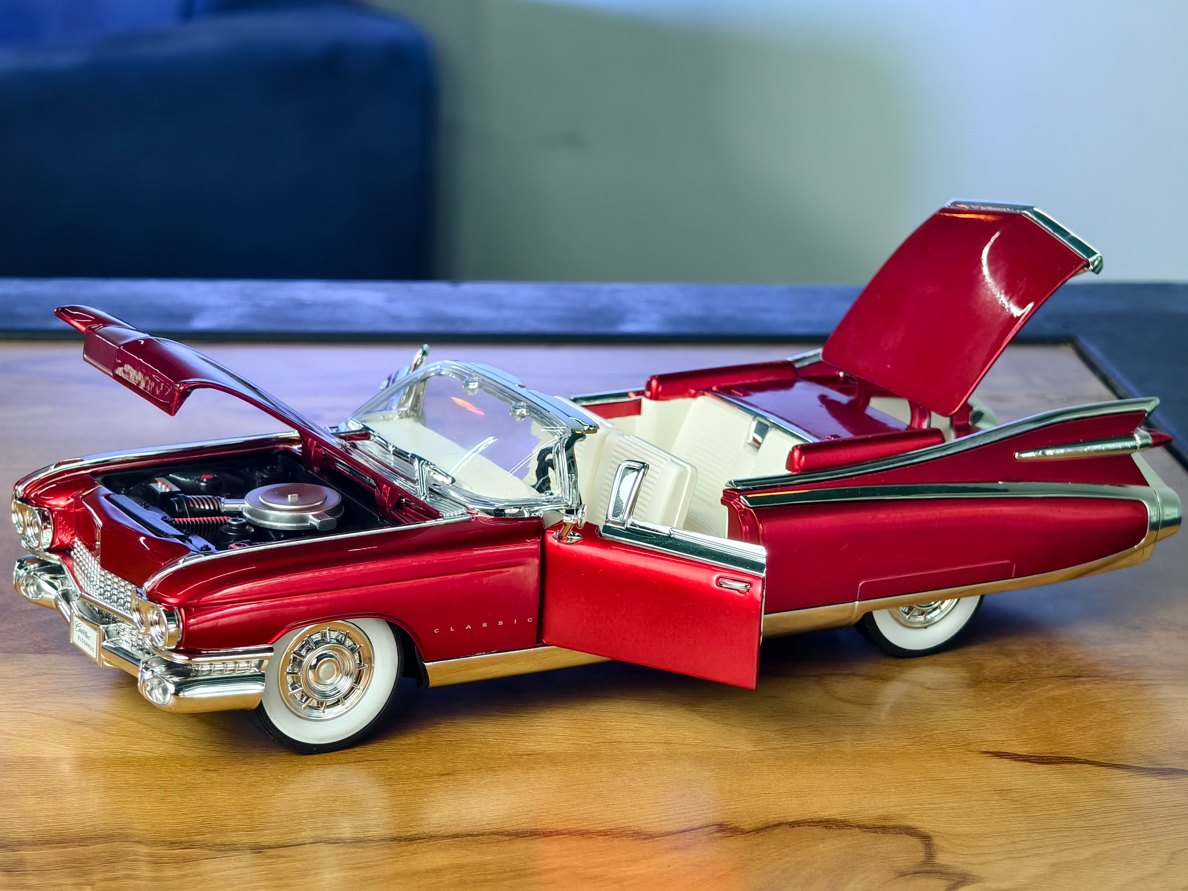 Cadillac El Dorado Biarritz 1:22 Scale Premium Detailing