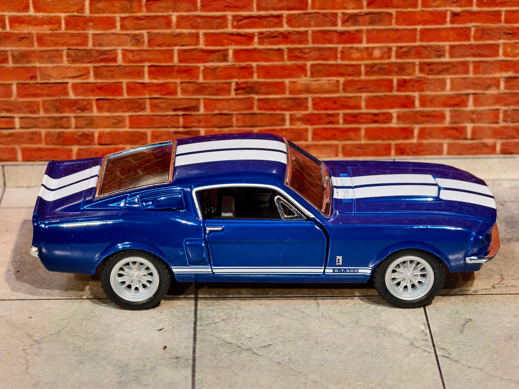 Kinsmart Official Licensed 1967 Shelby GT-500 1:38 Scale