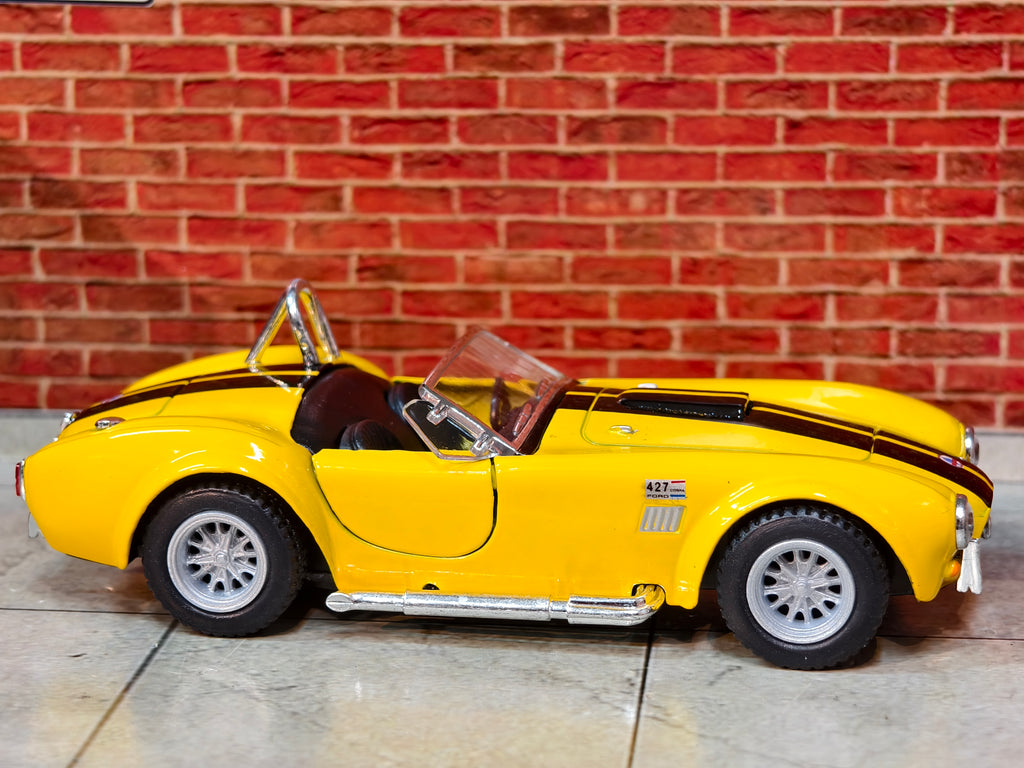 Kinsmart Official Licensed 1965 Shelby Cobra 427 S/C 1:32 Scale