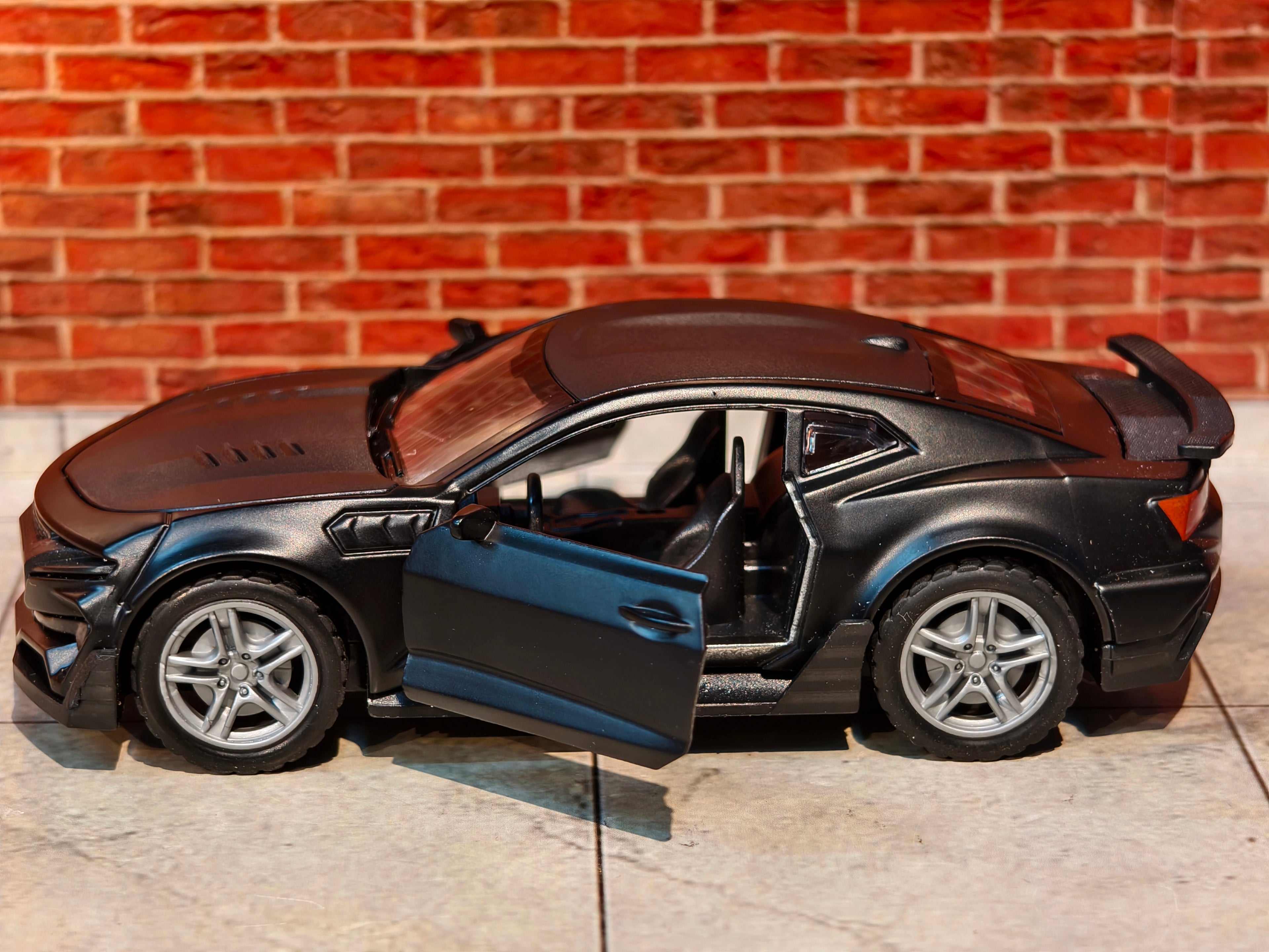 Chevrolet Camaro ZL1 1:36 Scale with Light & Sound