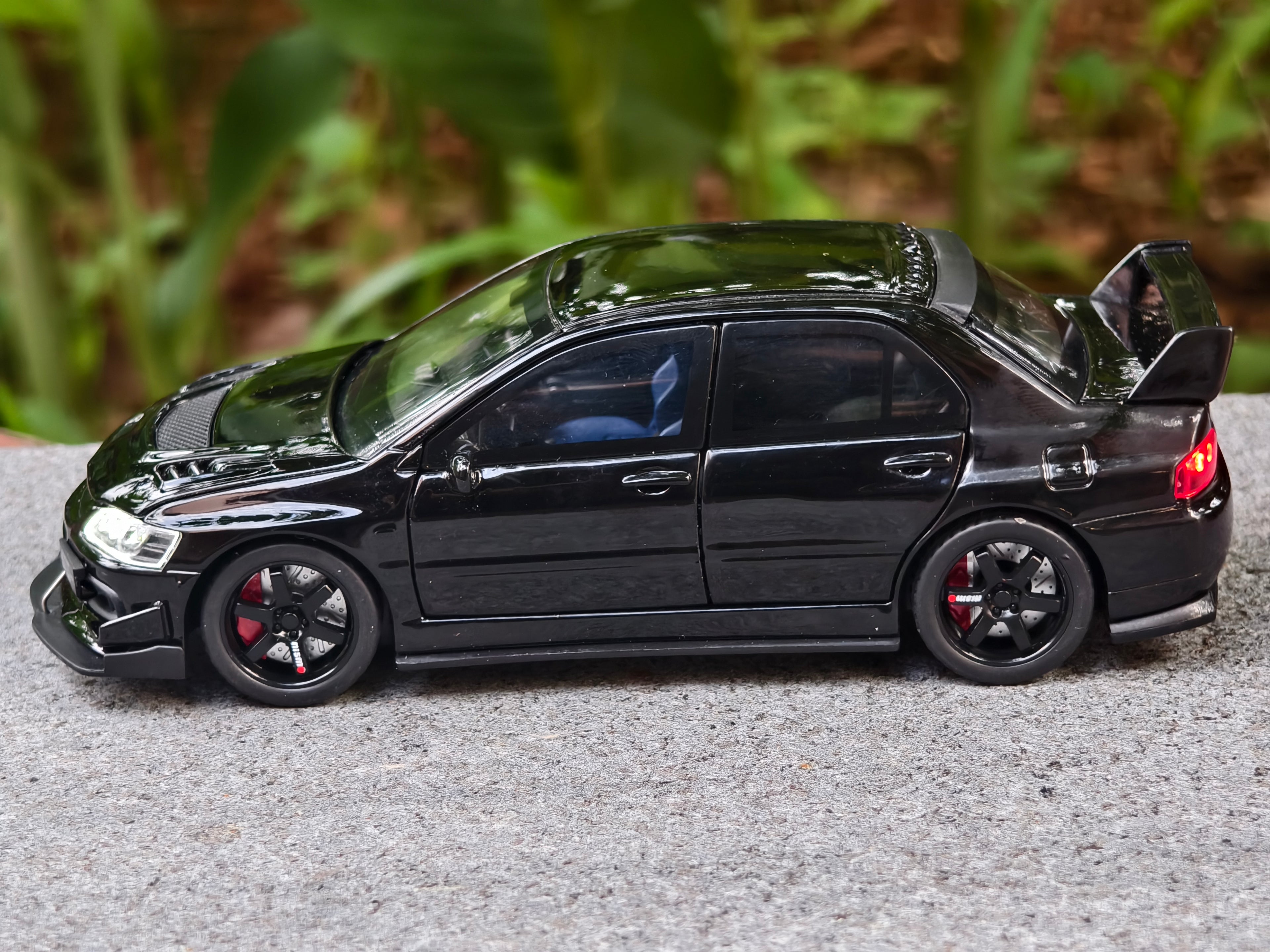 Lancer Evolution 1:32 Scale Premium Detailing