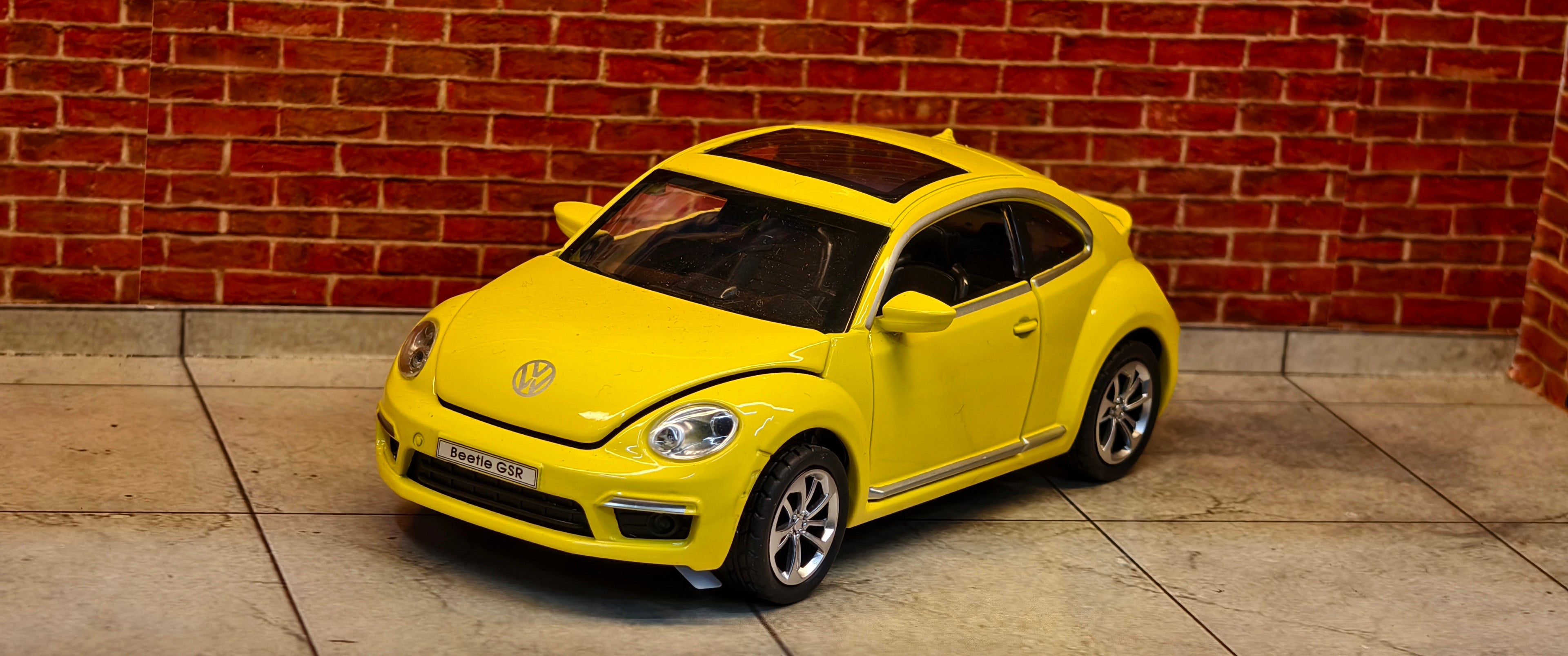 Volkswagen Beetle GSR 1:32 Scale