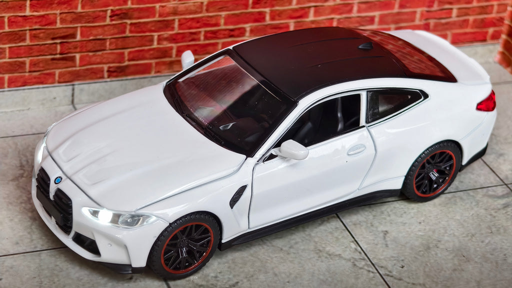 BMW M4 Competition (G82) 1:32 Scale Premium Detailing