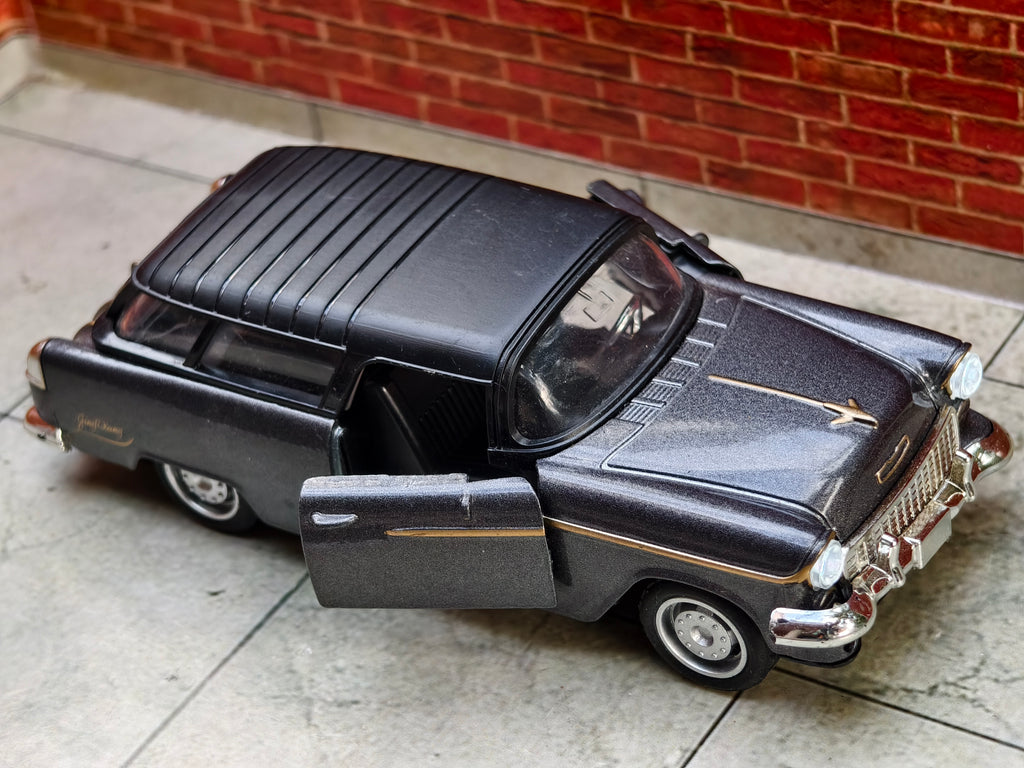 CHEVROLET BEL AIR WAGON MODEL 1:32 Scale Box Piece