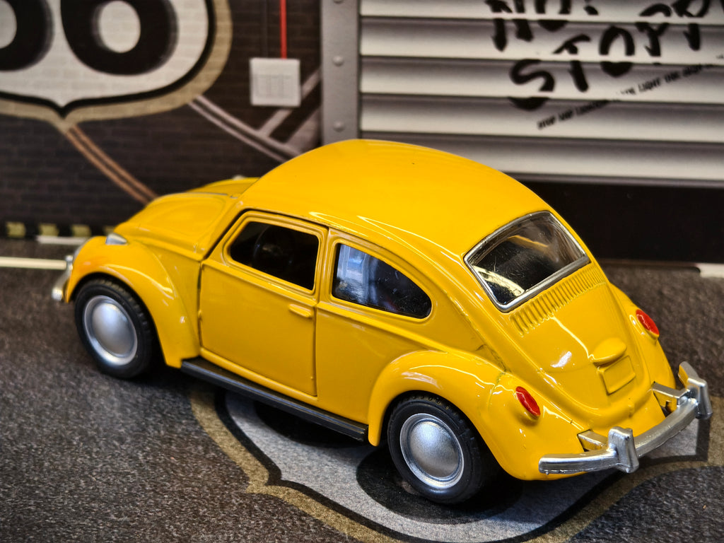 Beetle 1:36 Scale Door Openable Car
