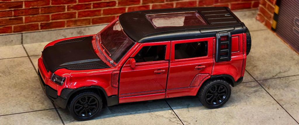 Defender 1:36  4 Door openable