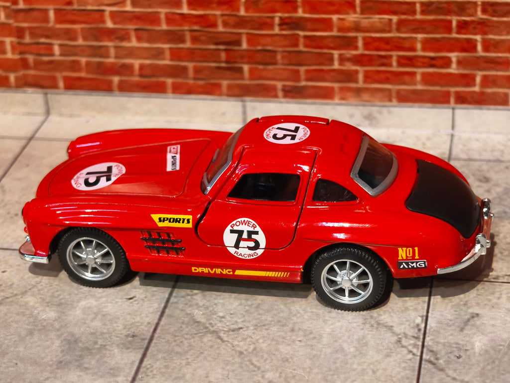 Mercedes Gullwing SL 300 Rally Edition 1:36 Scale