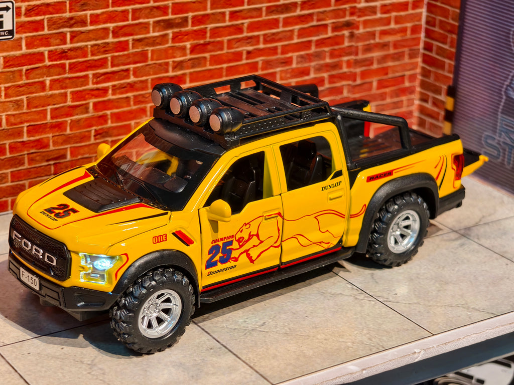 Ford Raptor 1:32 Scale Premium detailing