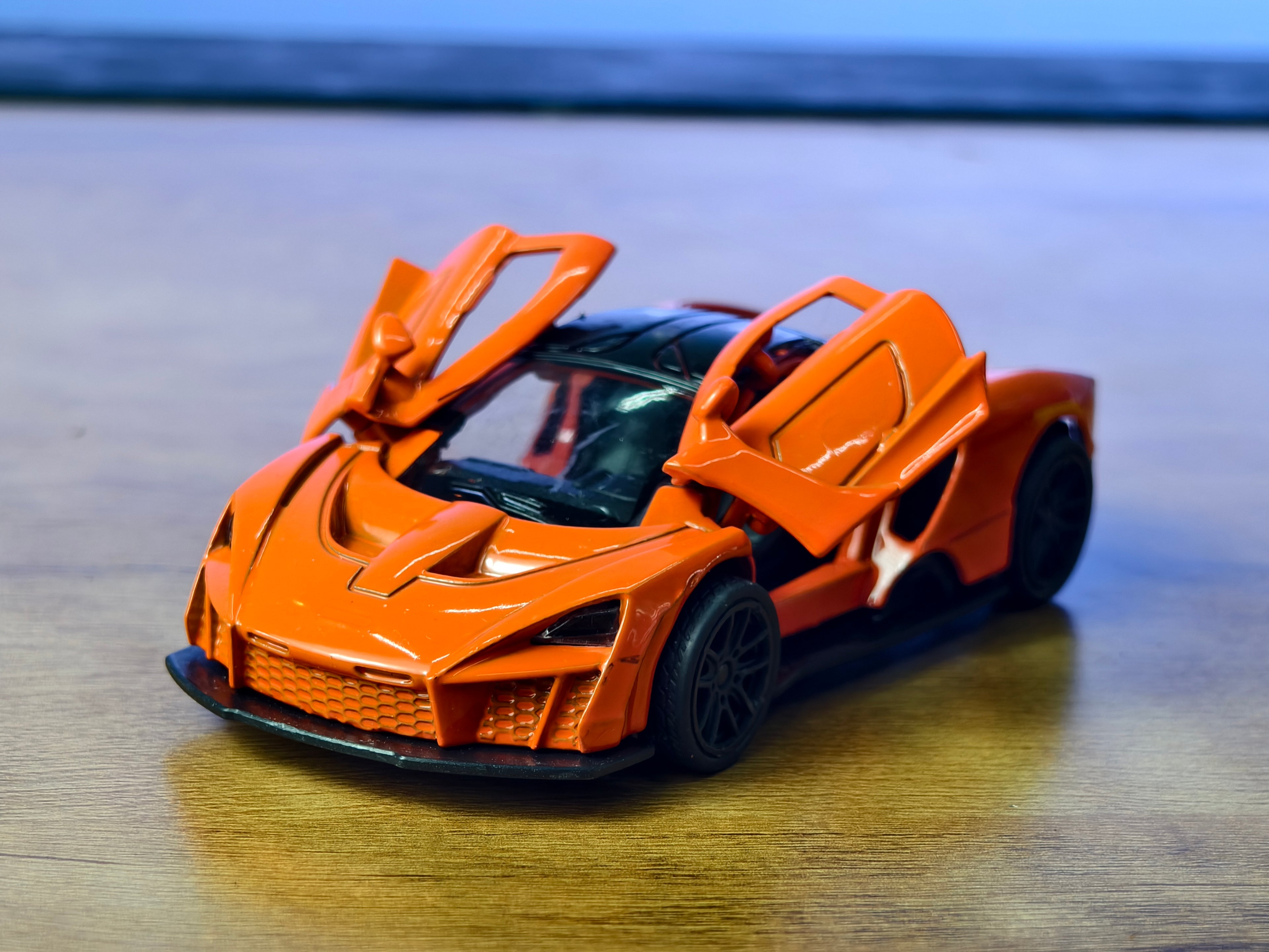 McLaren Senna 1:43 Scale