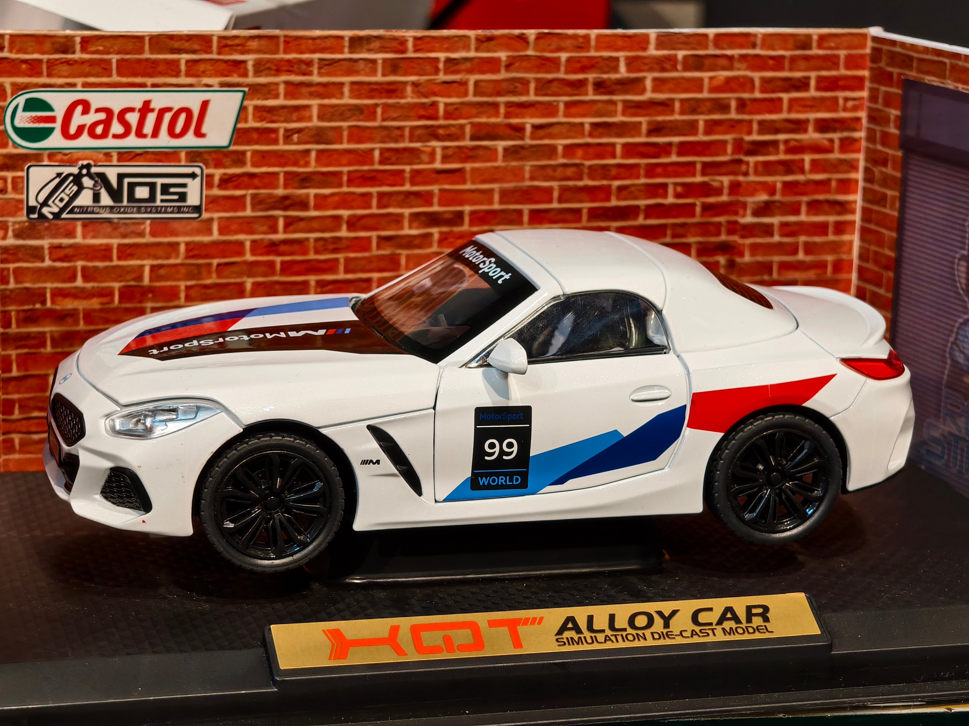 BMW Z4 M40i (G29) Convertible 1:24 Scale