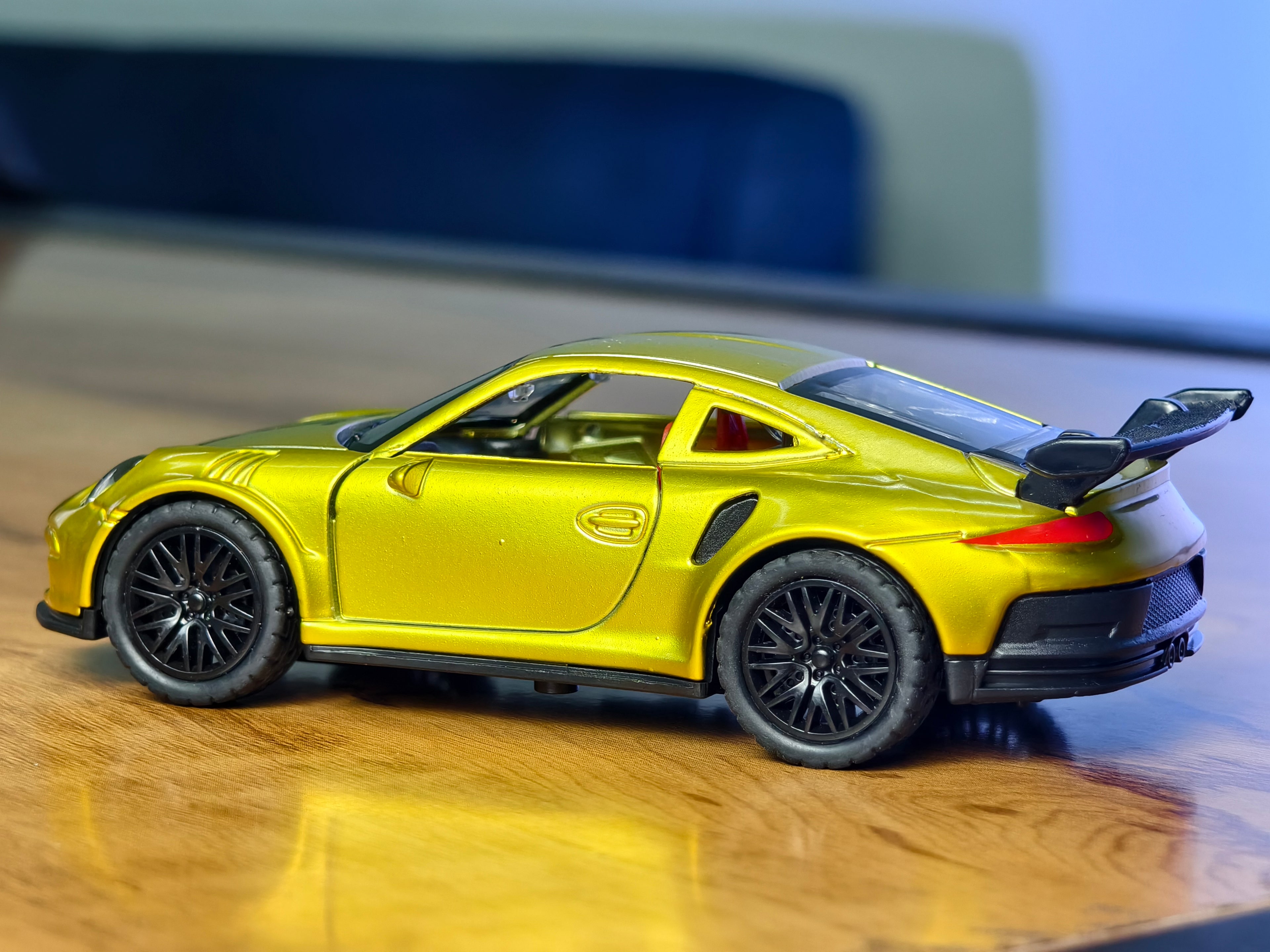 Porsche 911 GT3 1:36 Scale Premium Detailing