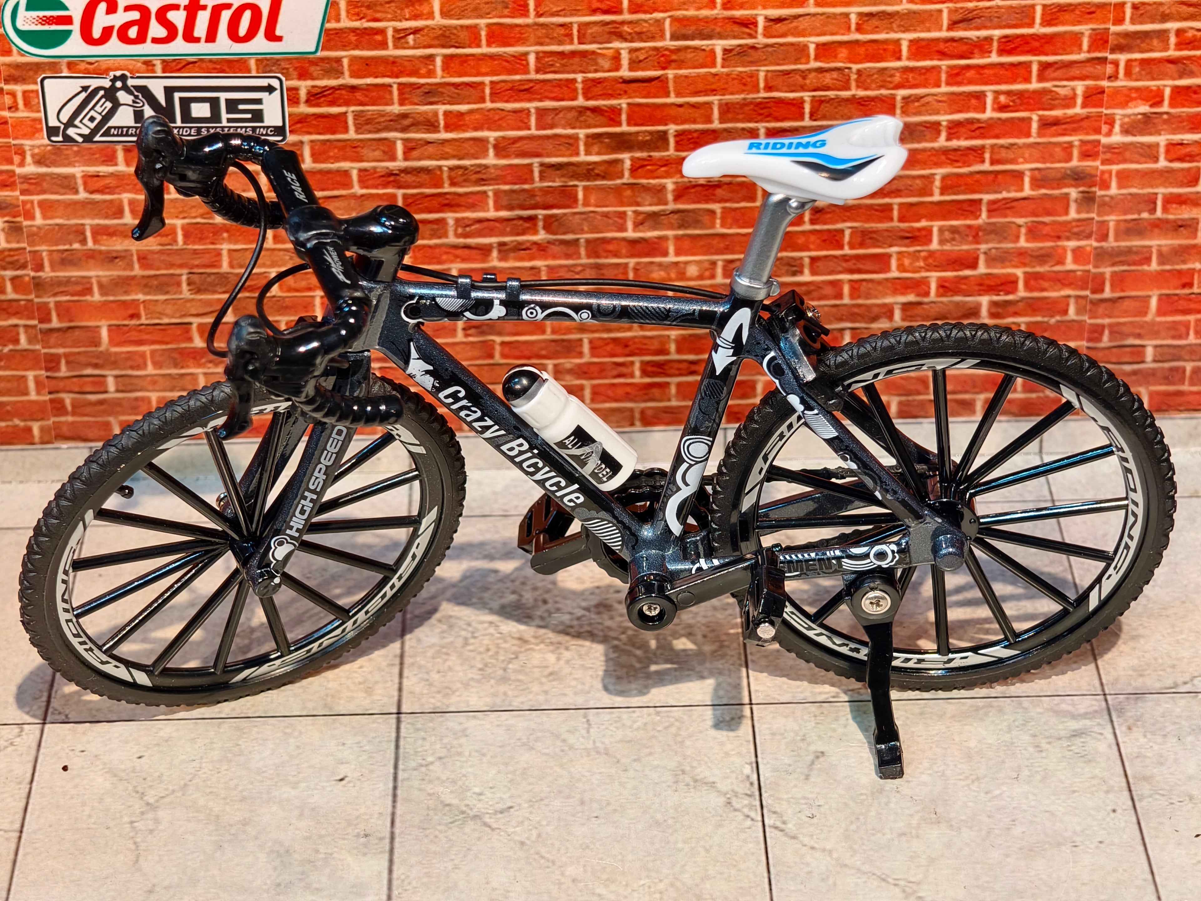 1:8 Scale Cycle Premium Diecast Model Fully Functional