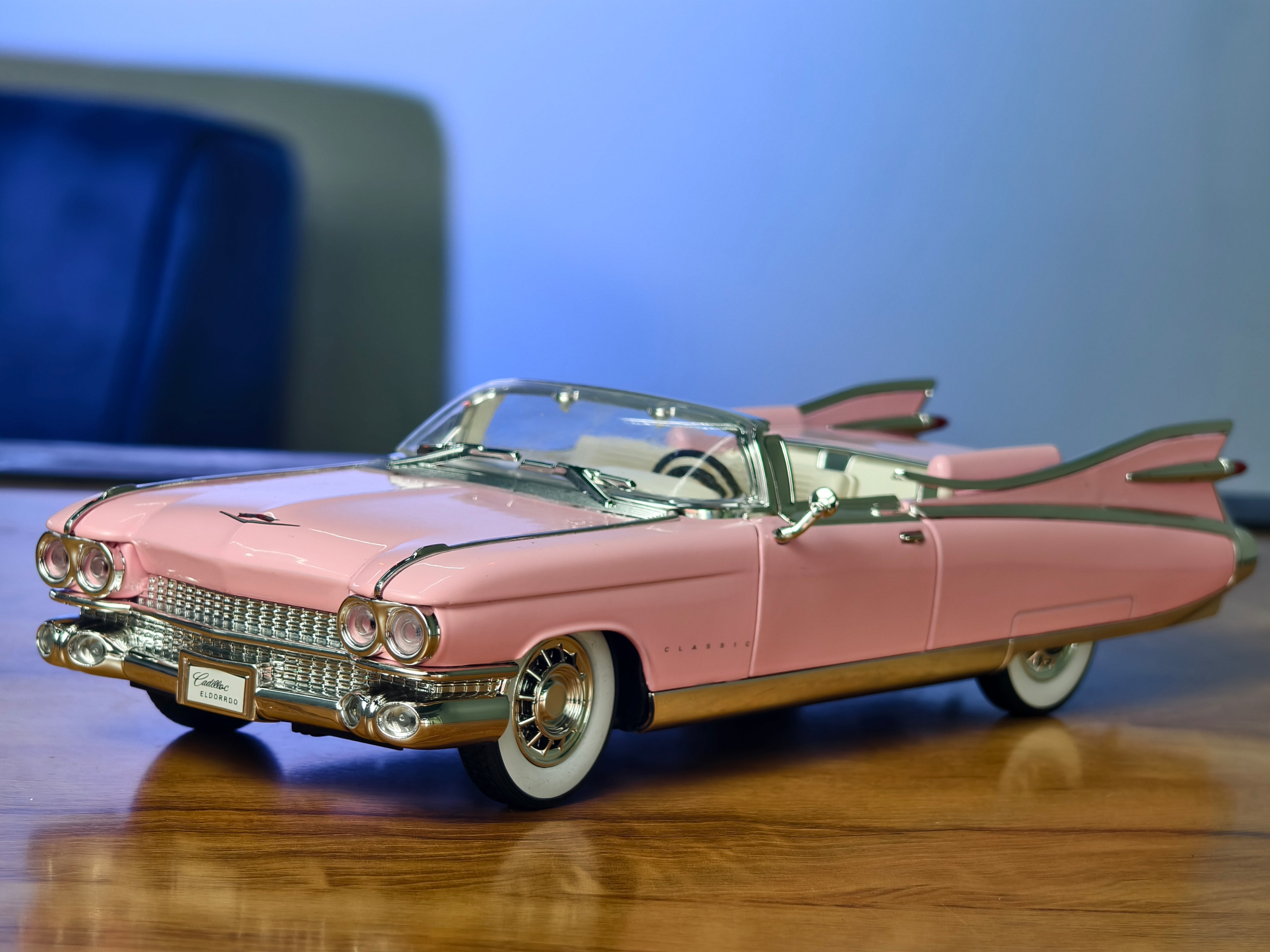 Cadillac El Dorado Biarritz 1:22 Scale Premium Detailing