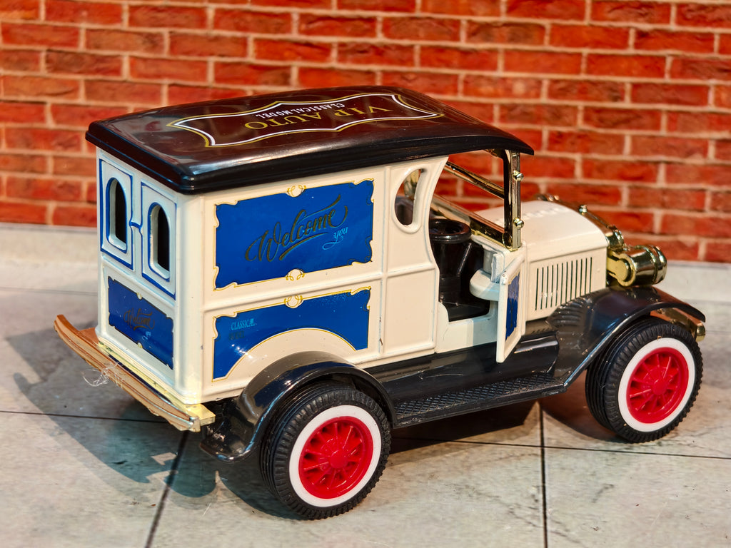 Vintage Ford Model T Delivery Van Diecast 1:36 Scale Model Car – Classic Retro Collectible