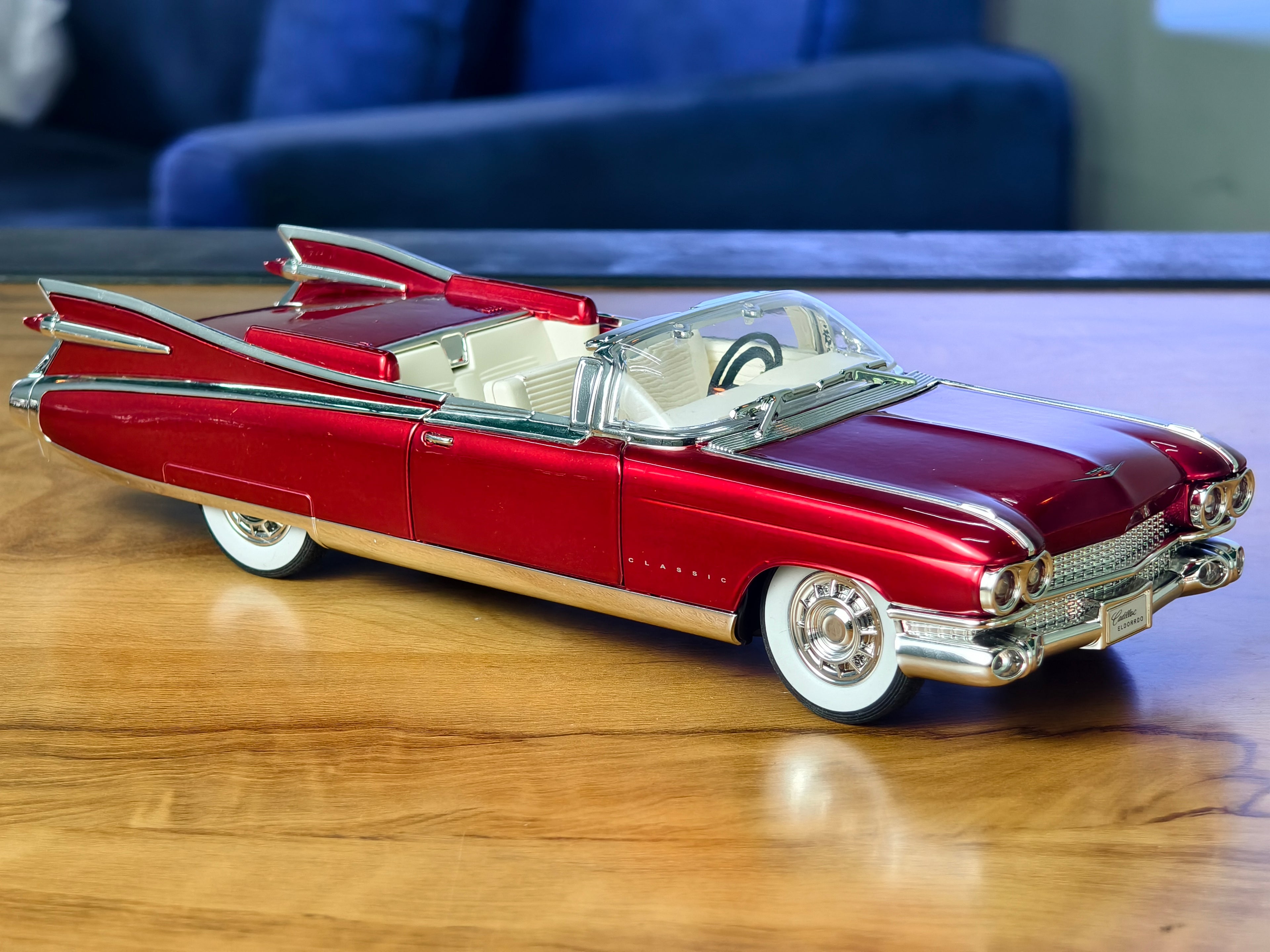 Cadillac El Dorado Biarritz 1:22 Scale Premium Detailing