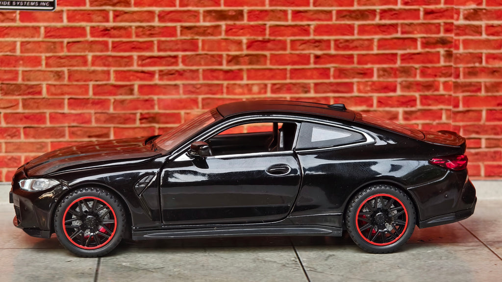 BMW M4 Competition (G82) 1:32 Scale Premium Detailing