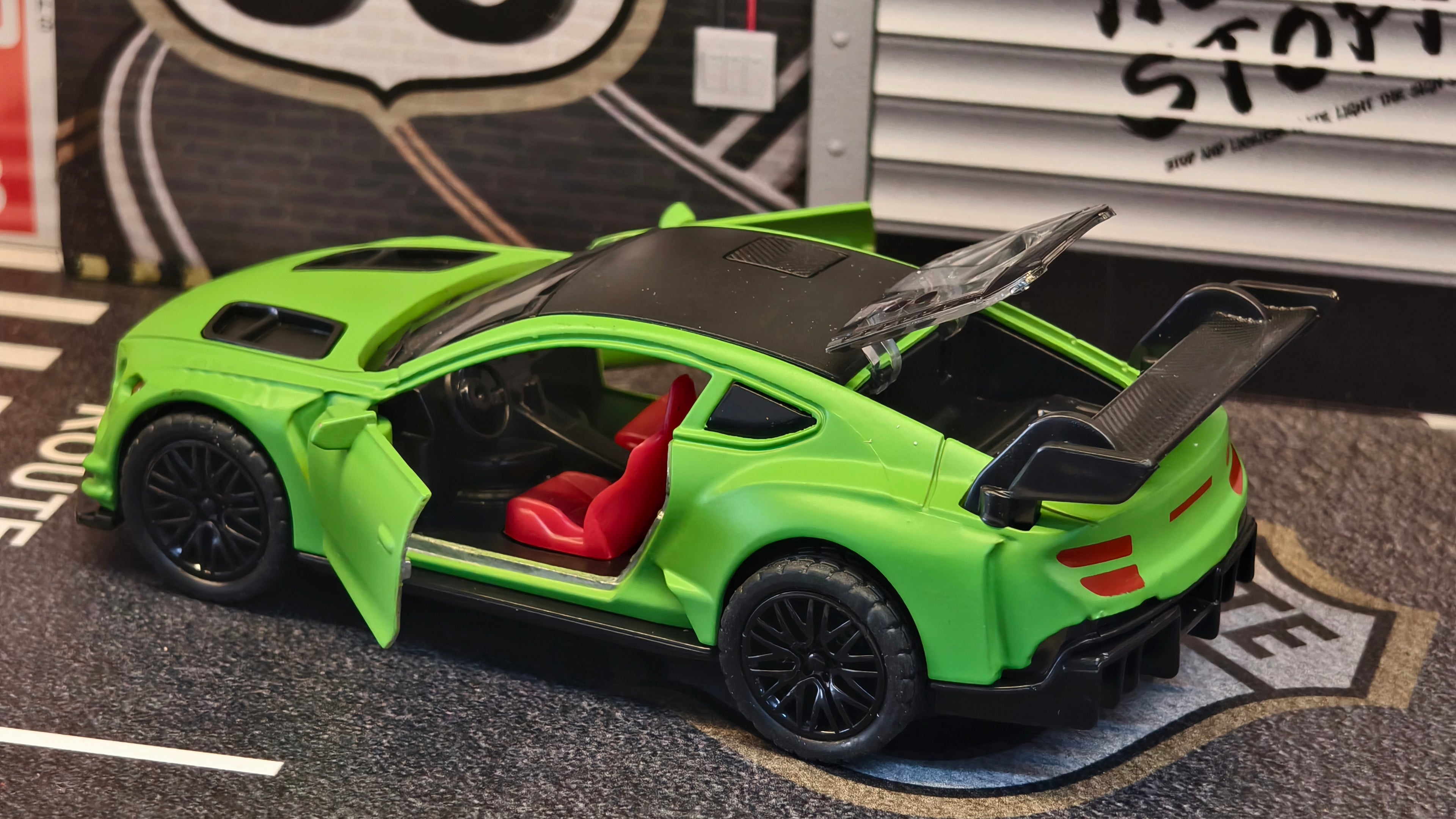 Bentley Continental GT3 Widebody 1:36 Scale Premium Detailing