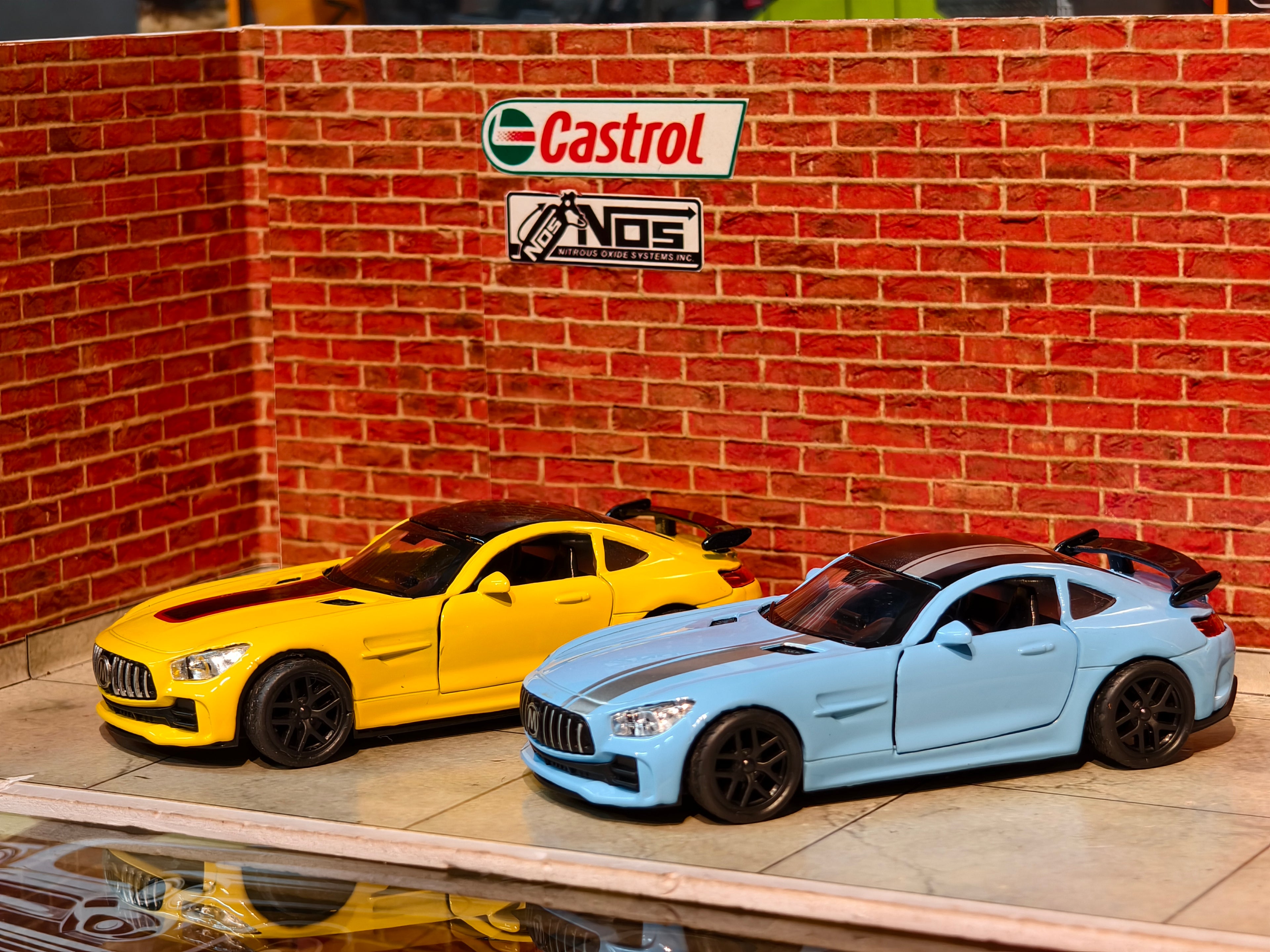 Mercedes-AMG GT 1:36 SCALE