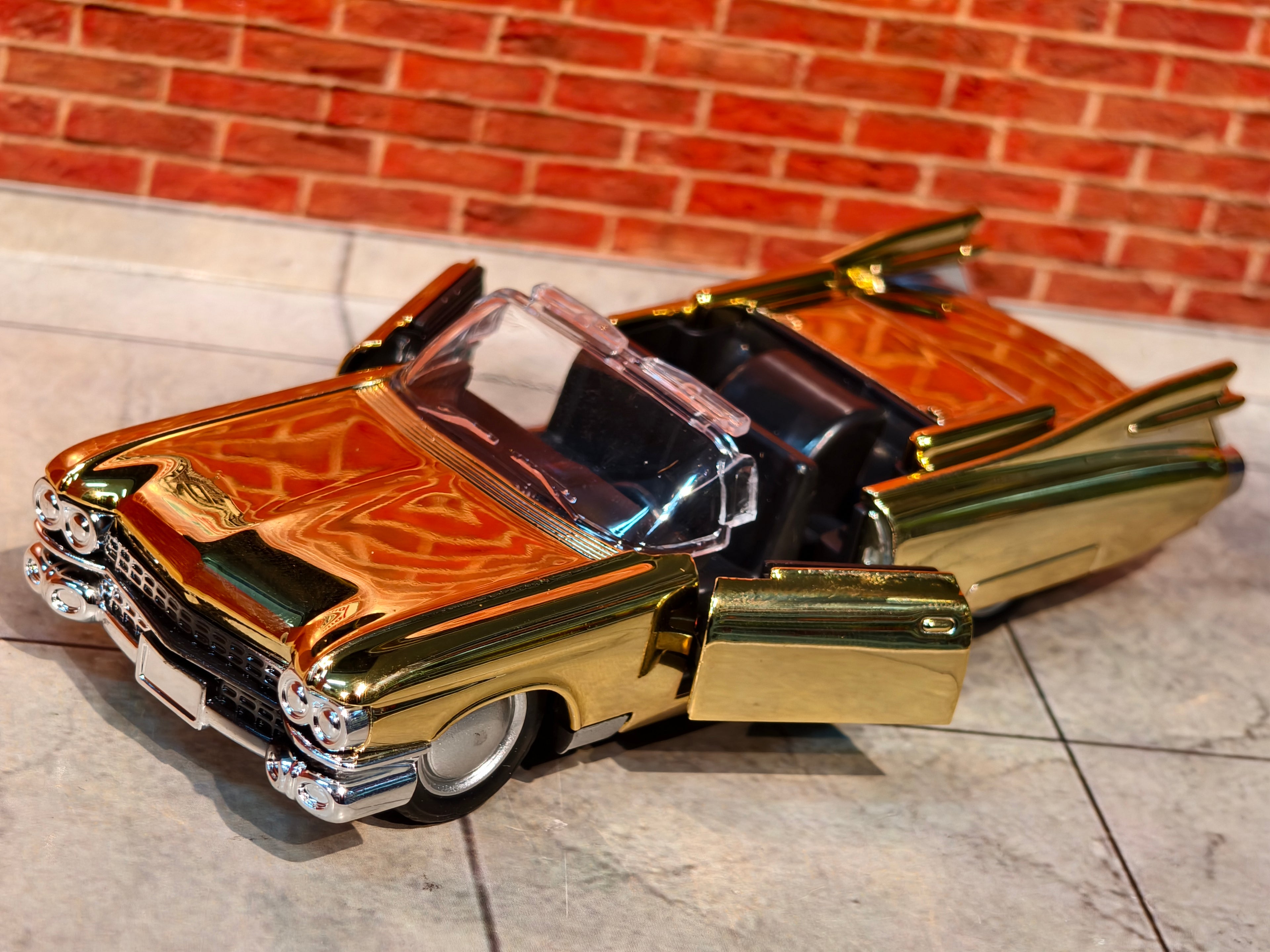 1:36 Scale 1959 Cadillac Eldorado Biarritz Convertible - Vintage Series