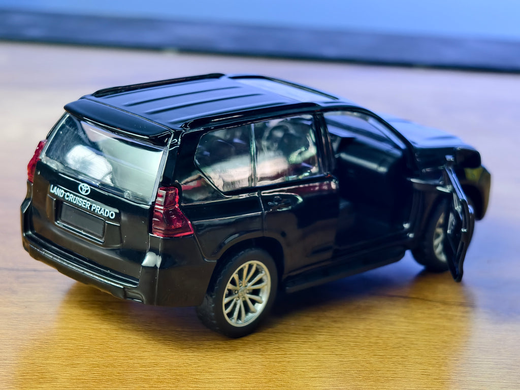 MSZ Official Licensed Land Cruiser Prado 1:42 Scale