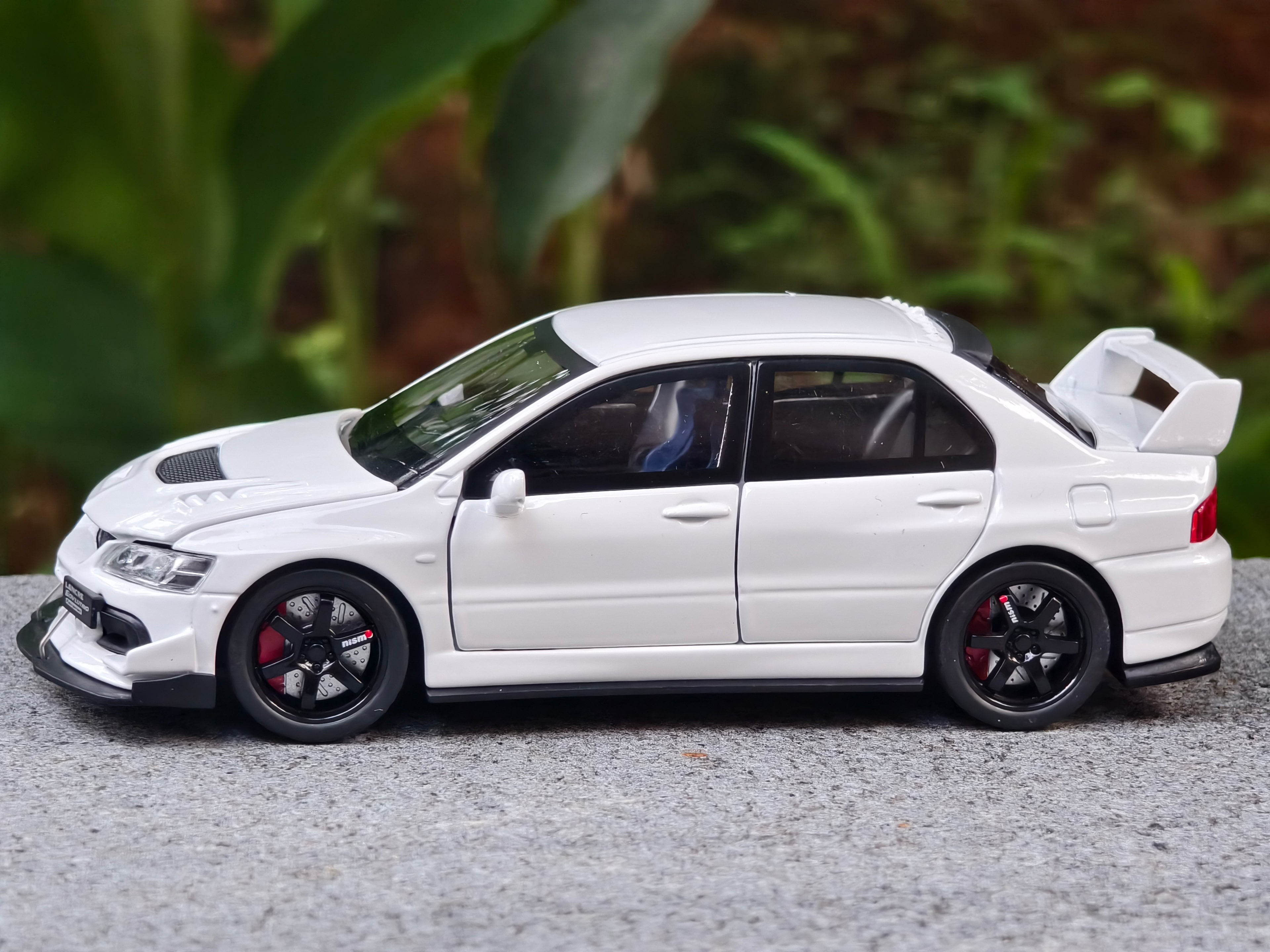 Lancer Evolution 1:32 Scale Premium Detailing