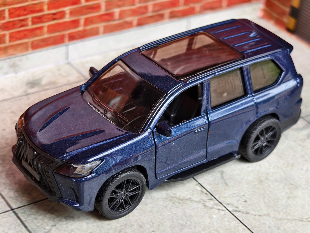 Lexus LX 570 1:43 Scale