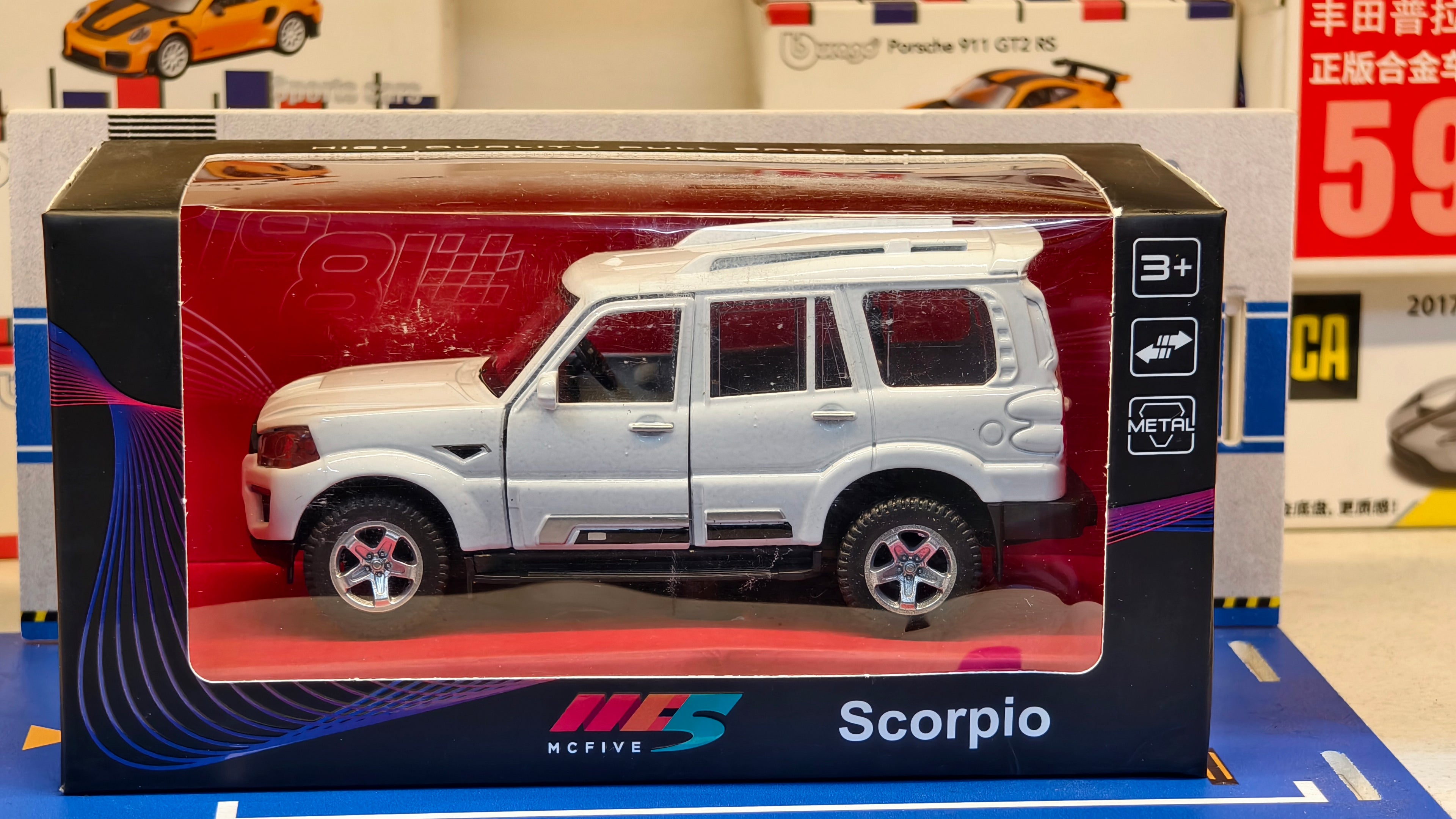 Mahindra Scorpio 1:36 Scale