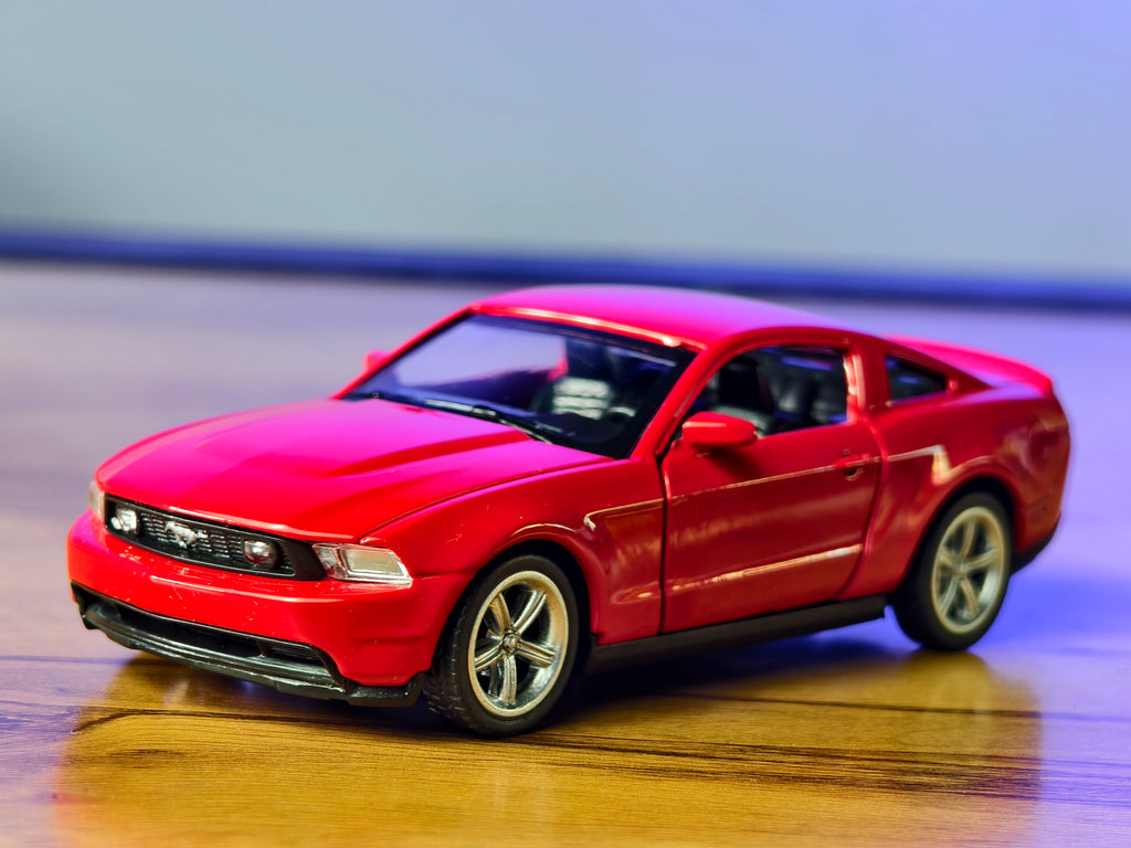 MSZ Official Licensed Ford Mustang GT 1:43 Scale