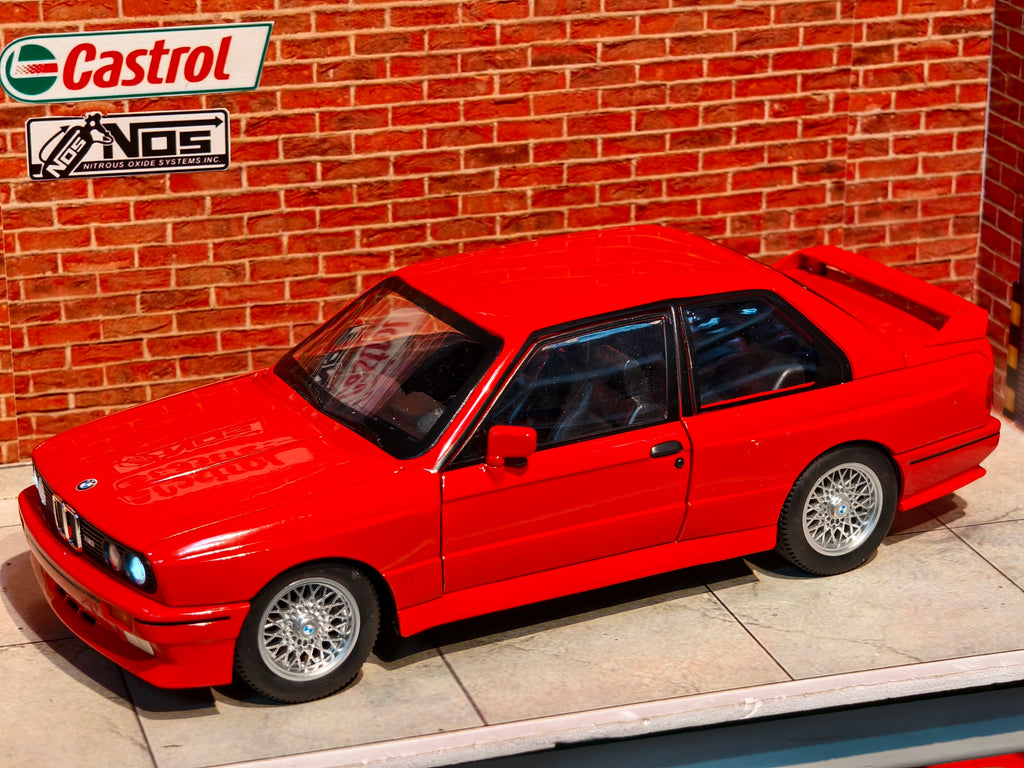 BMW E 30 Stock 1:24 Scale Premium Detailing