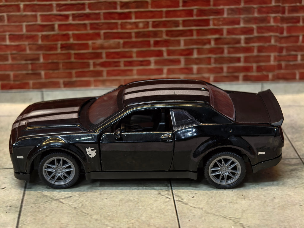 Dodge Challenger SRT 1:36 Scale