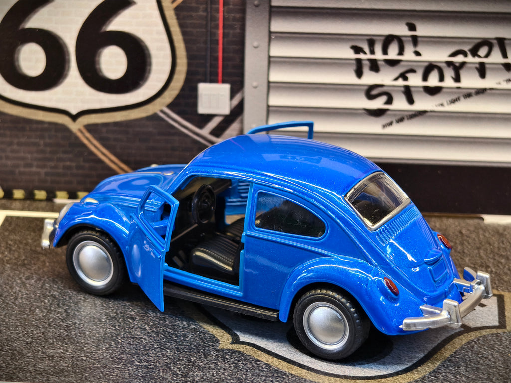 Beetle 1:36 Scale Door Openable Car